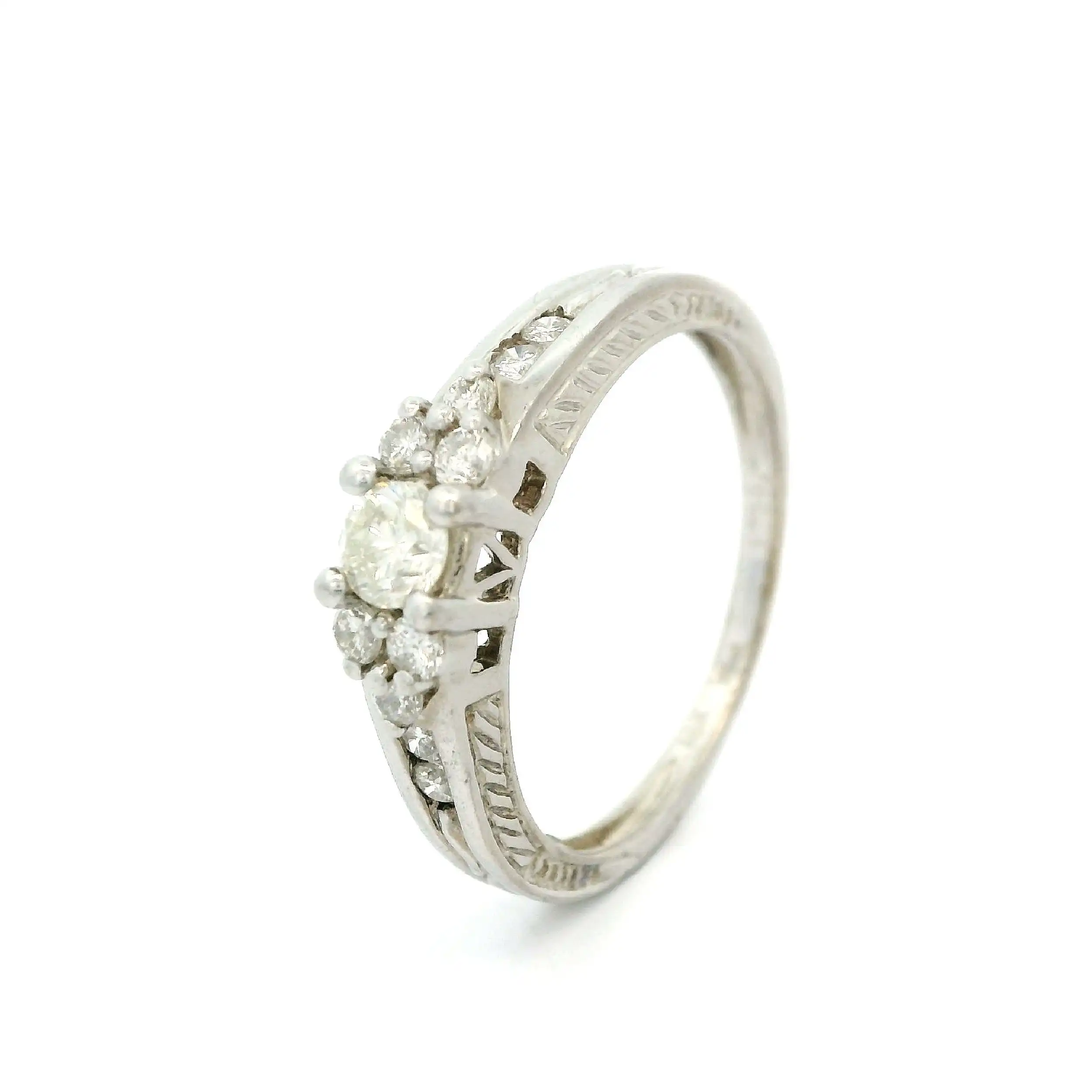 Ring Weißgold mit Brillant Ring Weißgold mit Brillant