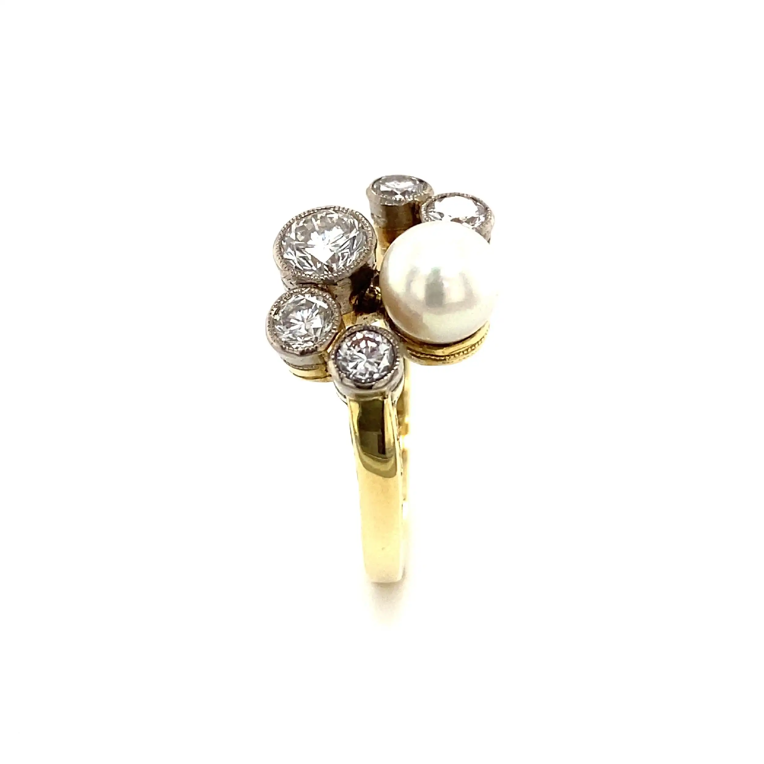 Ring Bicolor mit Perle & Brillanten Ring Bicolor mit Perle & Brillanten