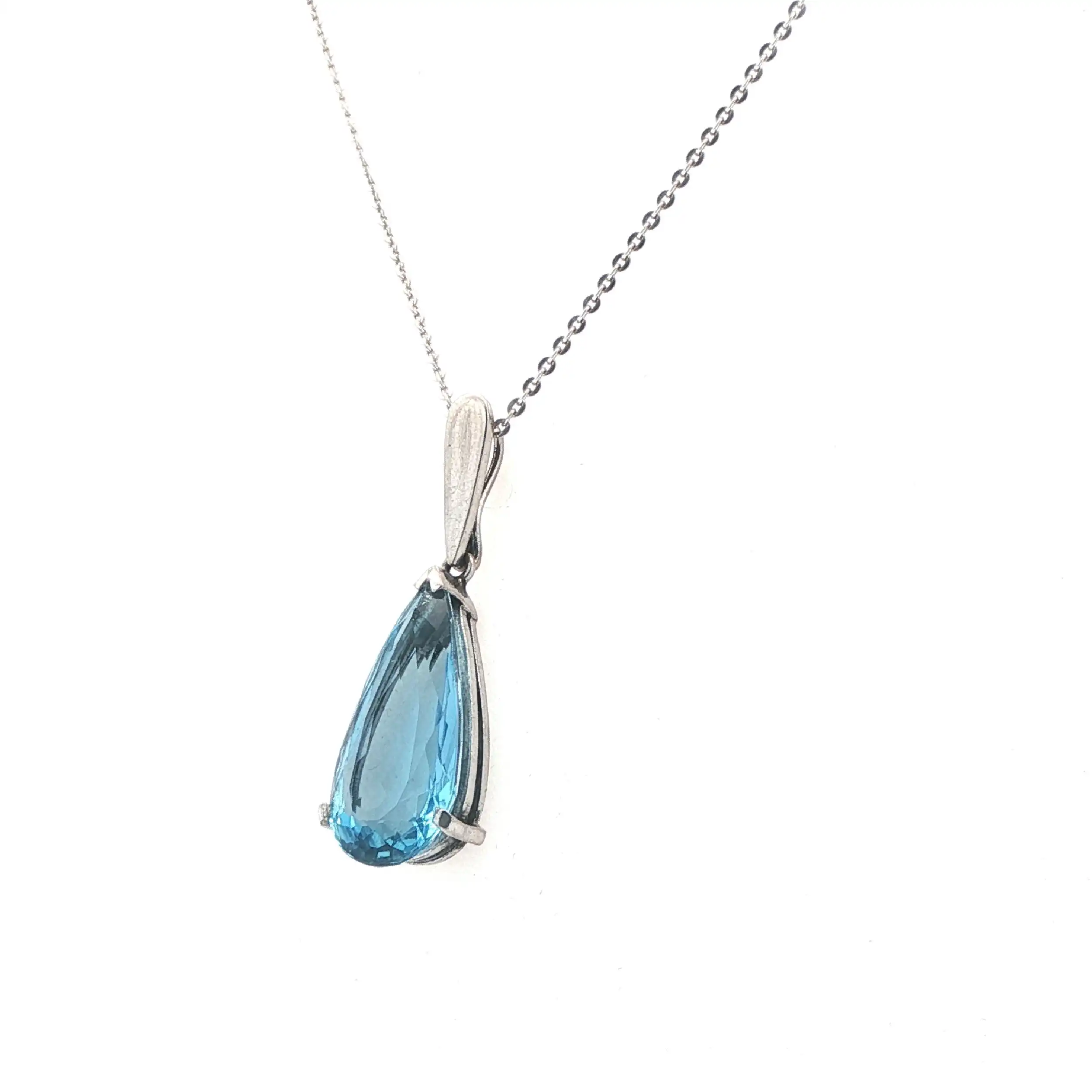 Ankerkette Weißgold mit Anhänger blauen Farbstein