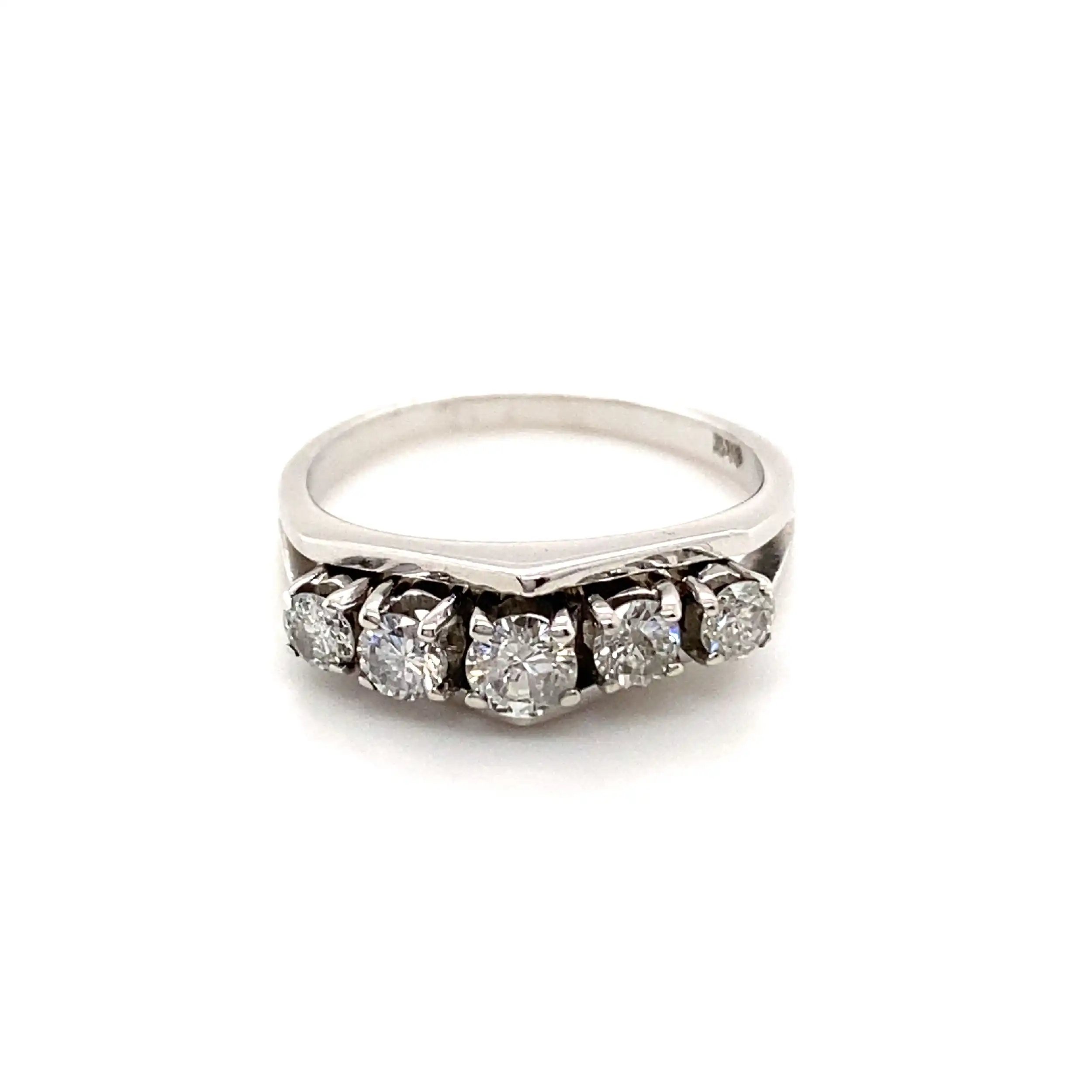 Ring Weißgold mit Brillanten Ring Weißgold mit Brillanten