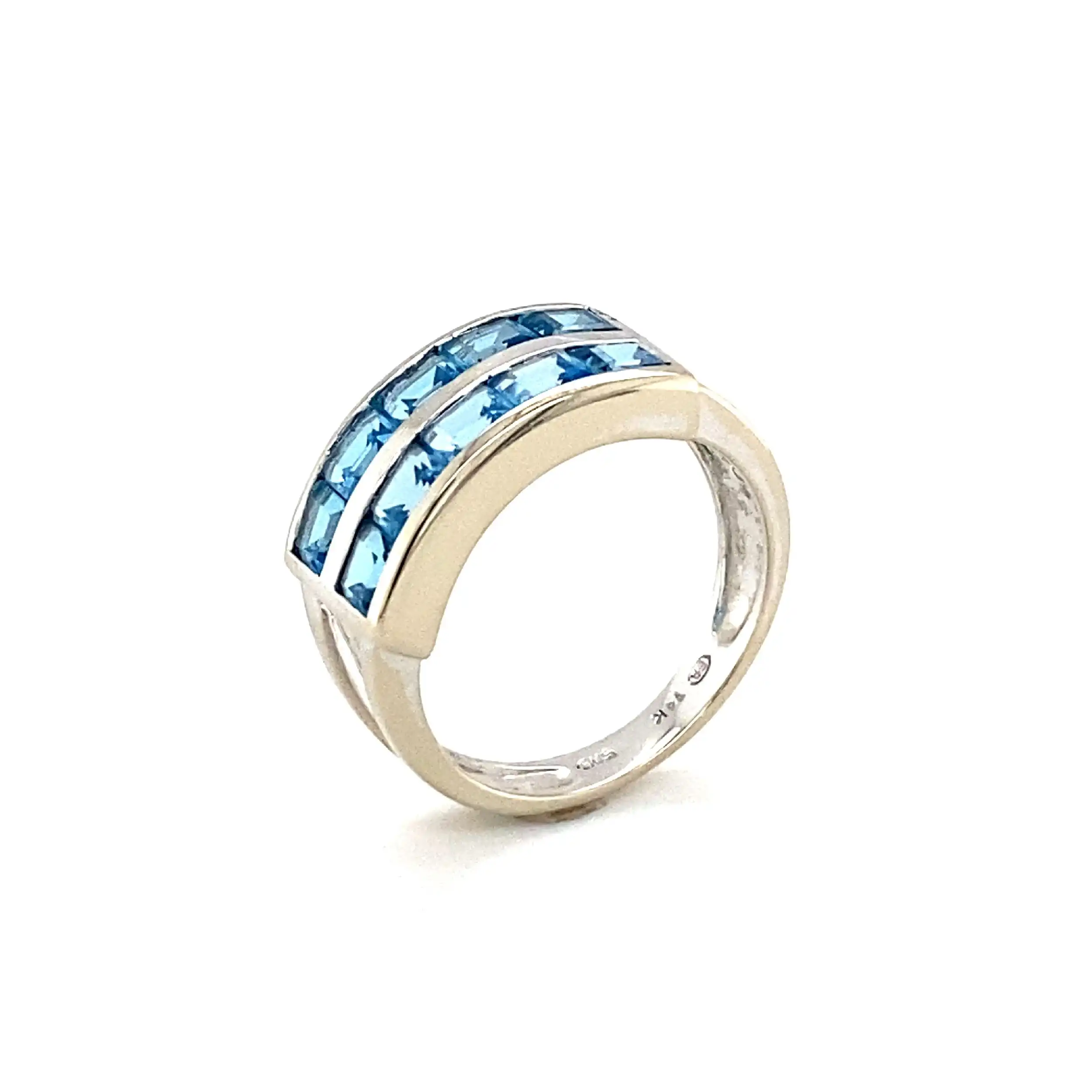 Ring Weißgold mit blauen Farbsteinen Ring Weißgold mit blauen Farbsteinen