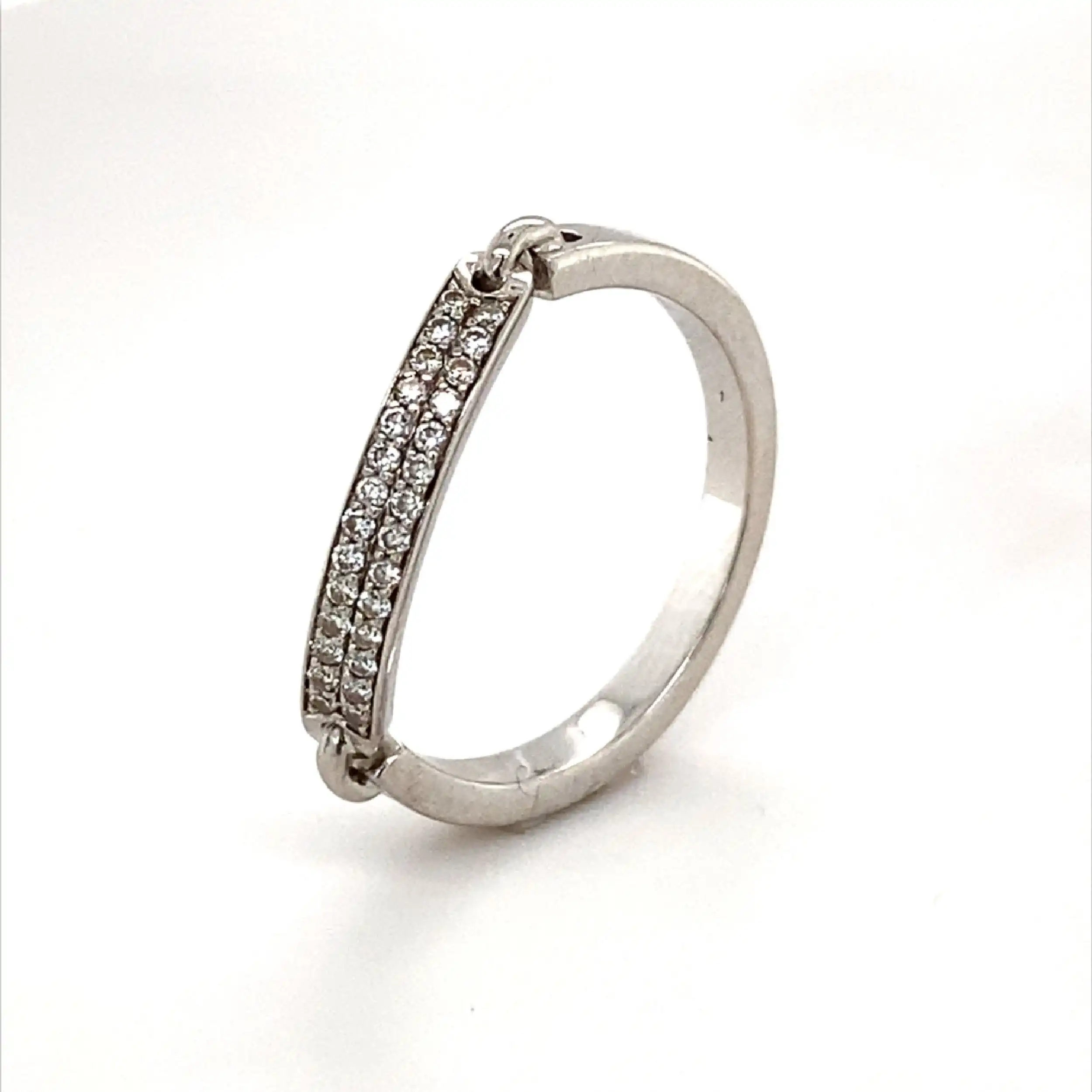 Ring Weißgold mit Brillanten Ring Weißgold mit Brillanten