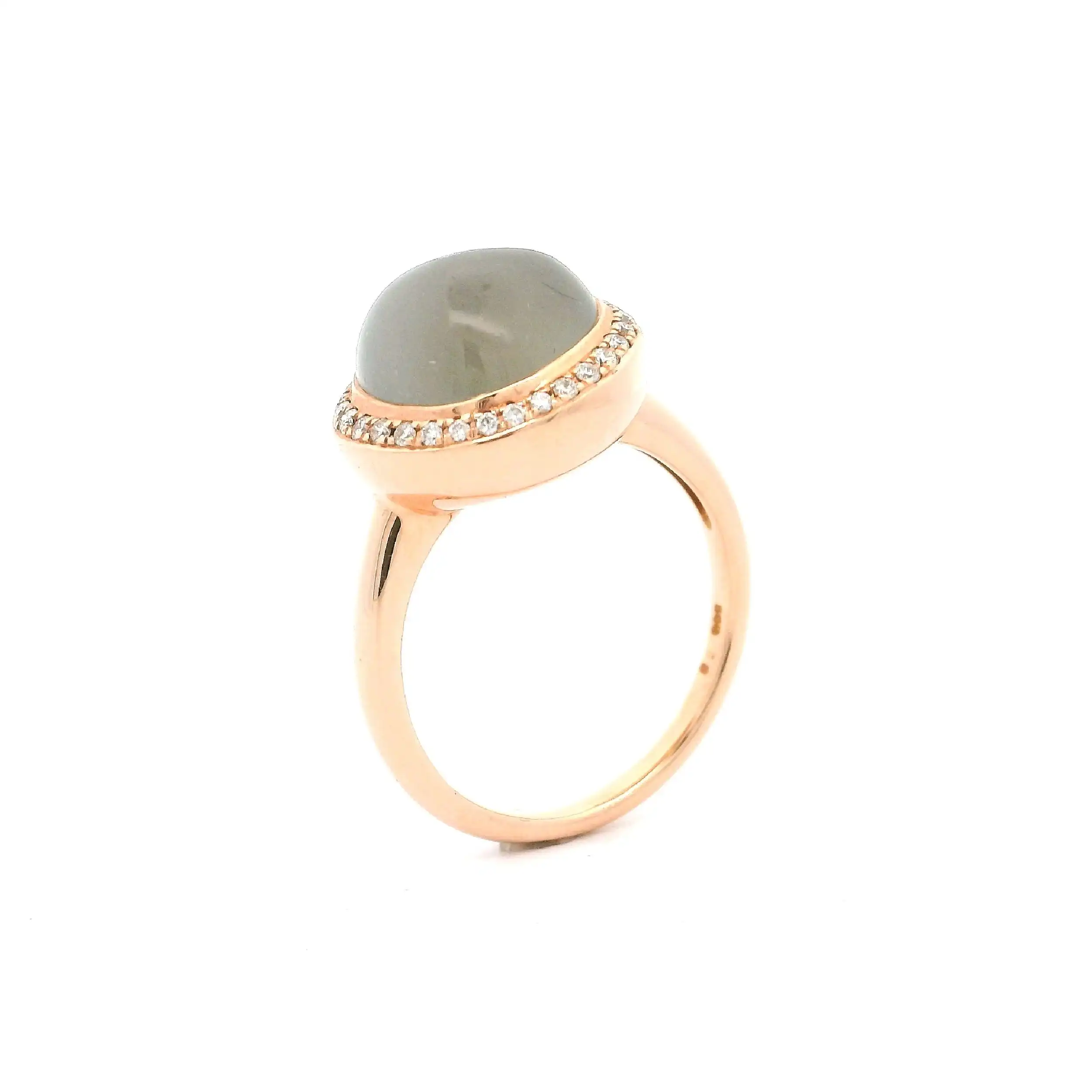 Ring Roségold mit Mondstein Cabochon & Brillanten, graviert mit 0,20ct.