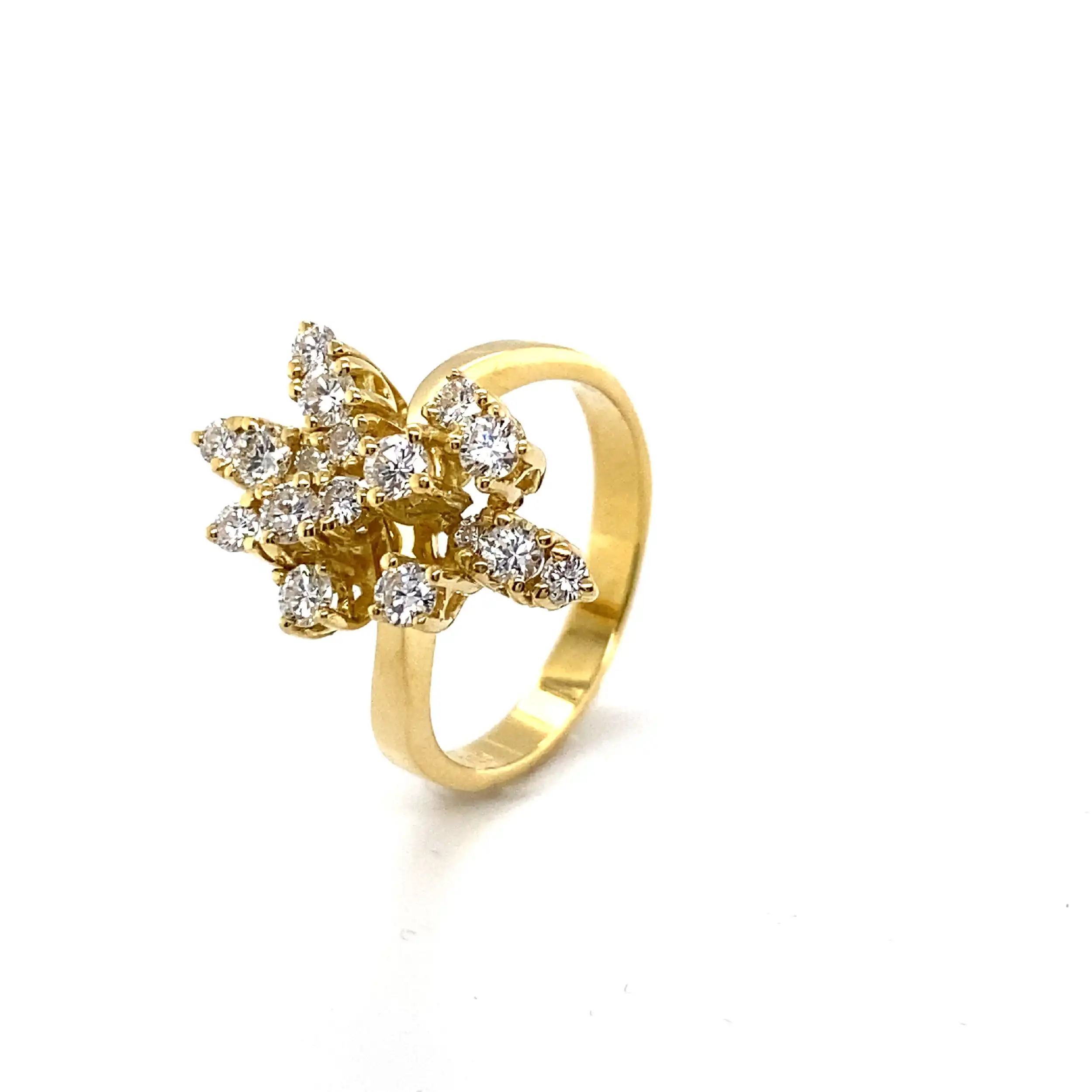 Ring Gelbgold mit Brillanten Ring Gelbgold mit Brillanten