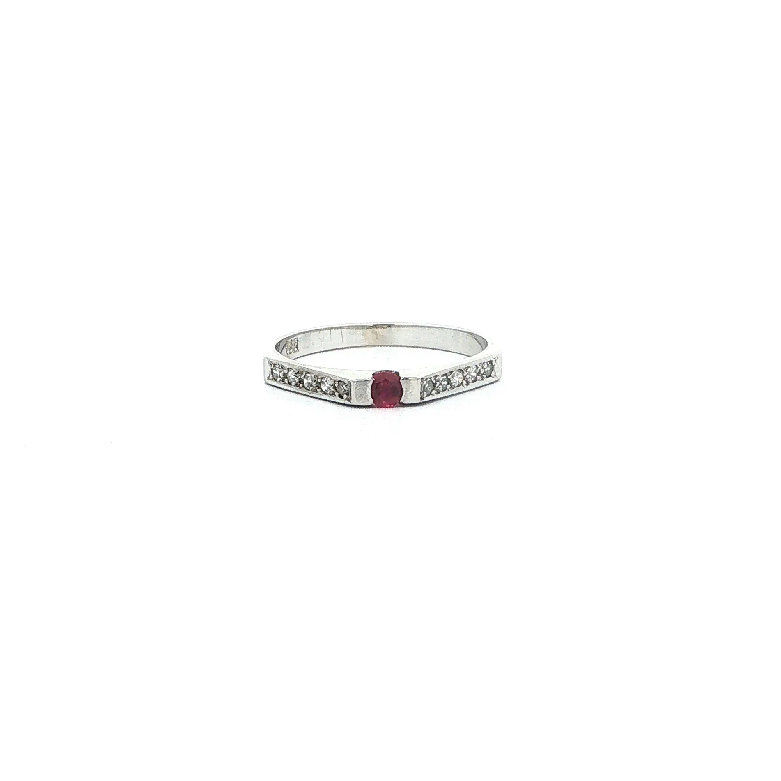 Ring Weißgold mit Rubin & Diamanten