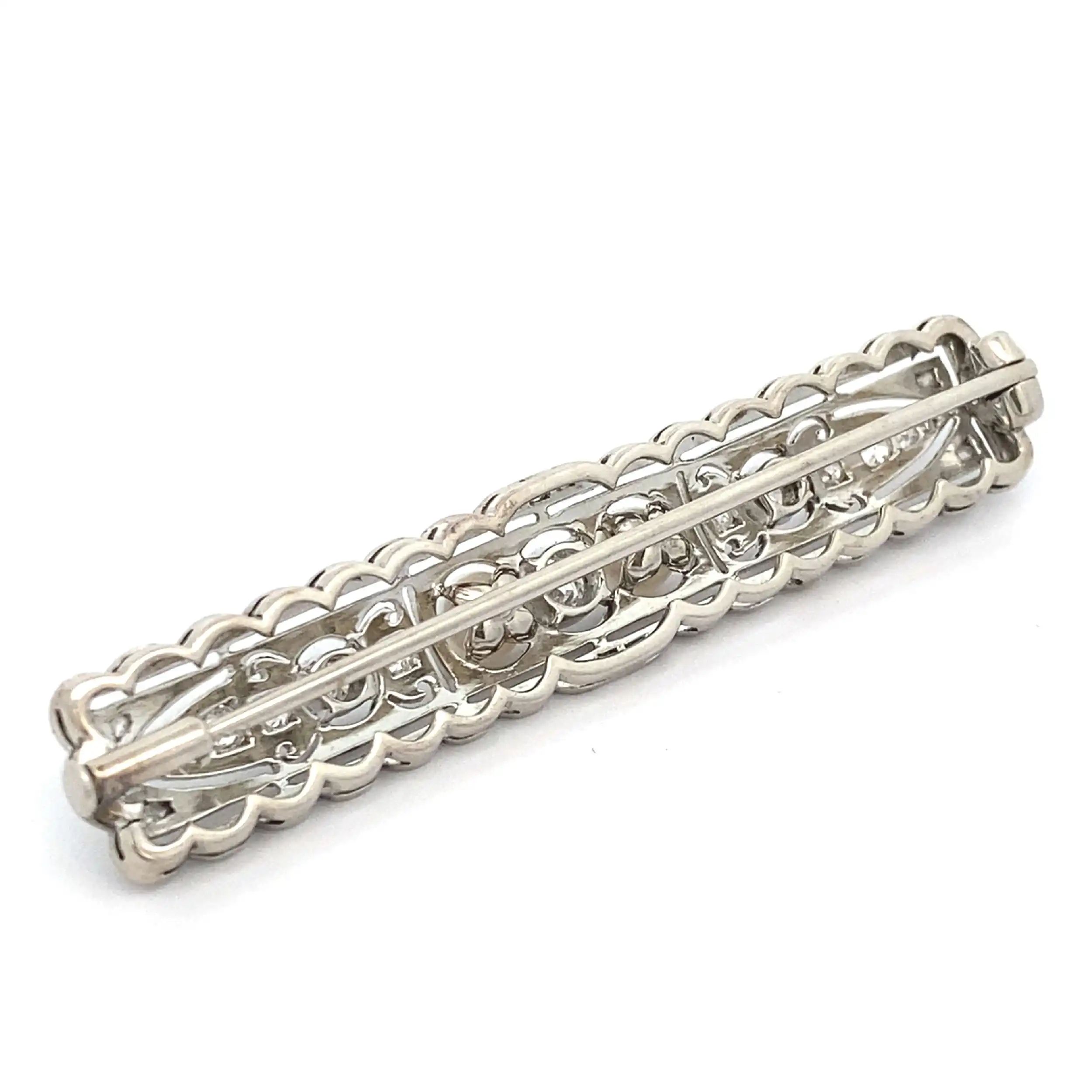 Anstecknadel Artdeco mit Altschliff und Perle Anstecknadel Artdeco mit Altschliff und Perle