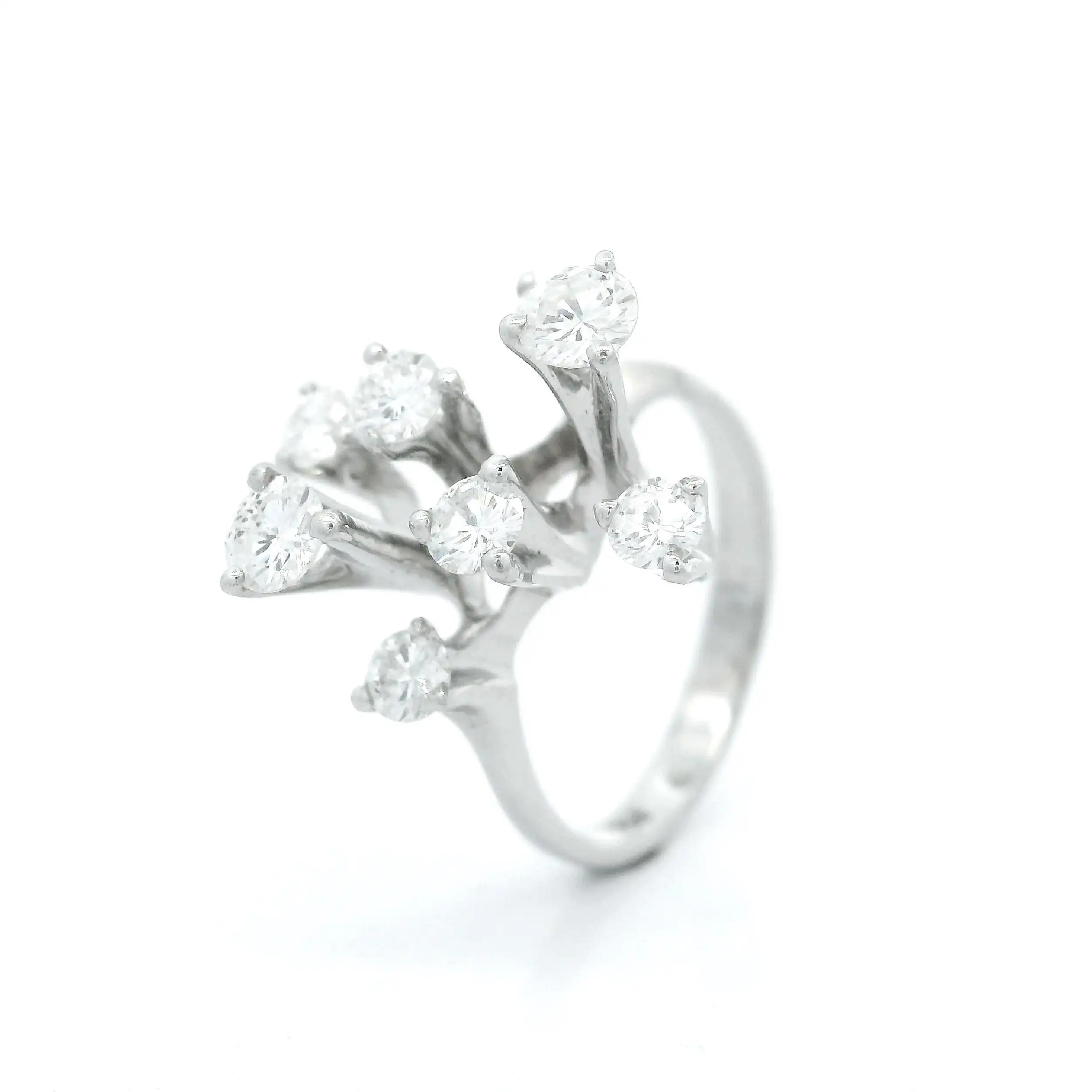 Ring Weißgold mit Brillanten Ring Weißgold mit Brillanten