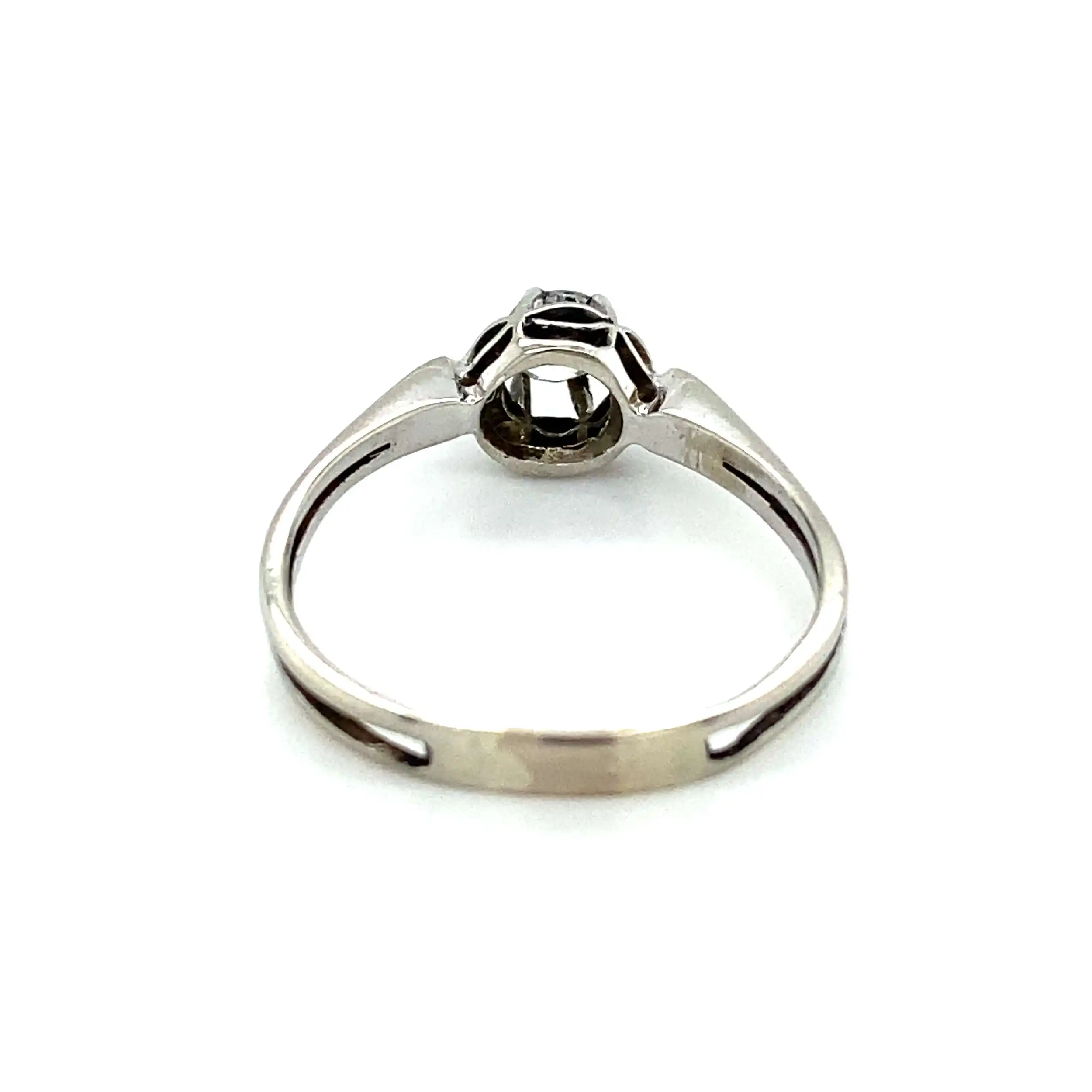 Ring Weißgold mit Brillant Ring Weißgold mit Brillant