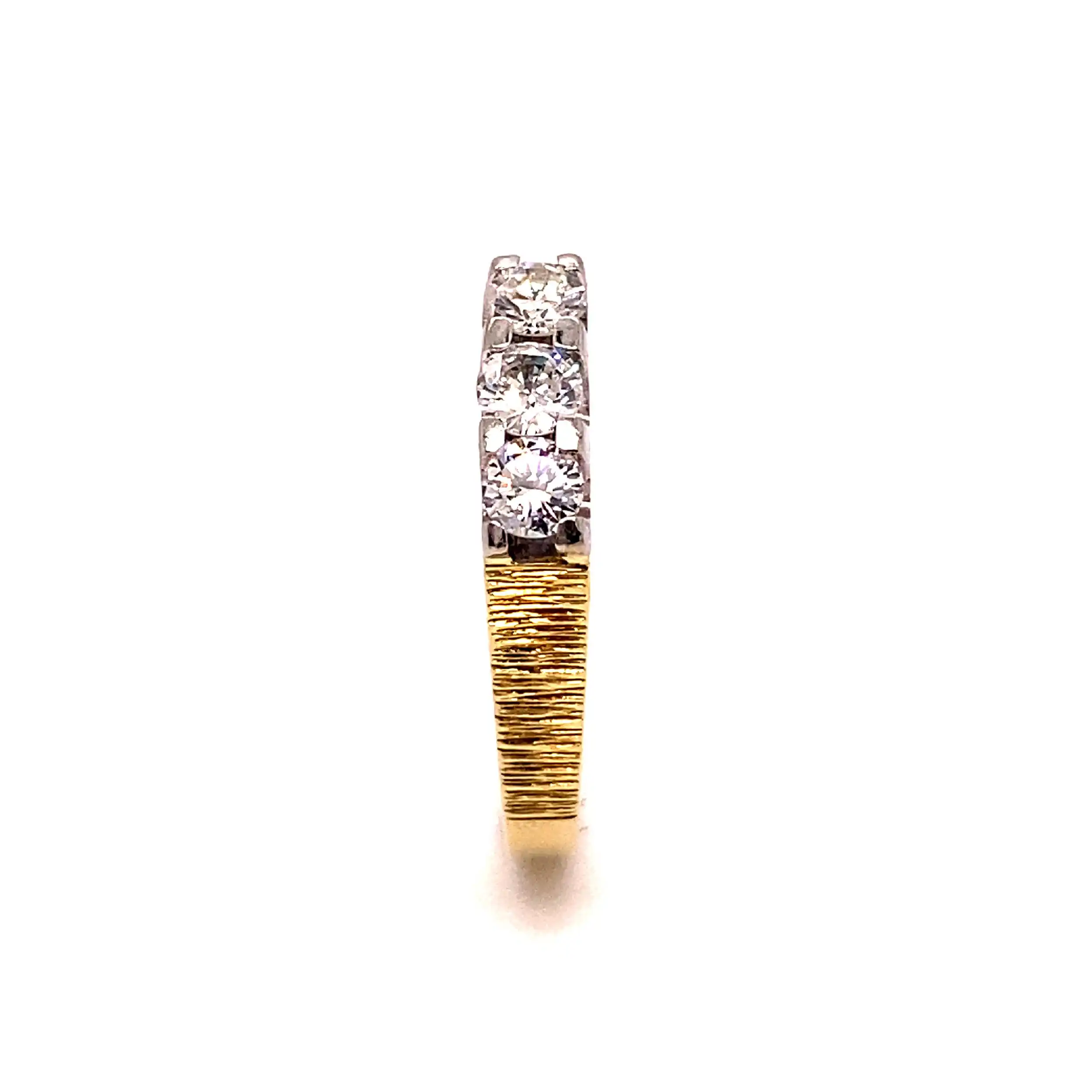 Ring mit Brillanten, graviert mit 0,42ct Ring mit Brillanten, graviert mit 0,42ct