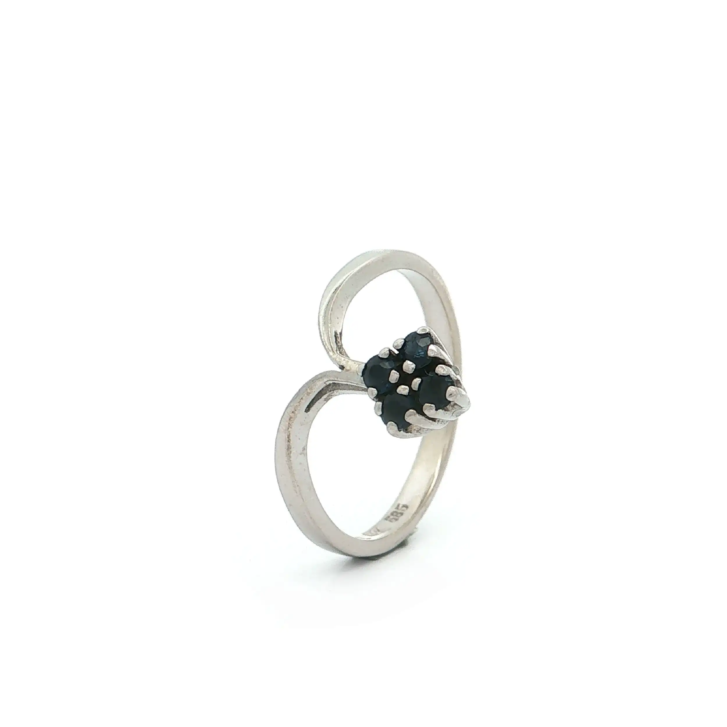 Ring Weißgold mit Saphiren