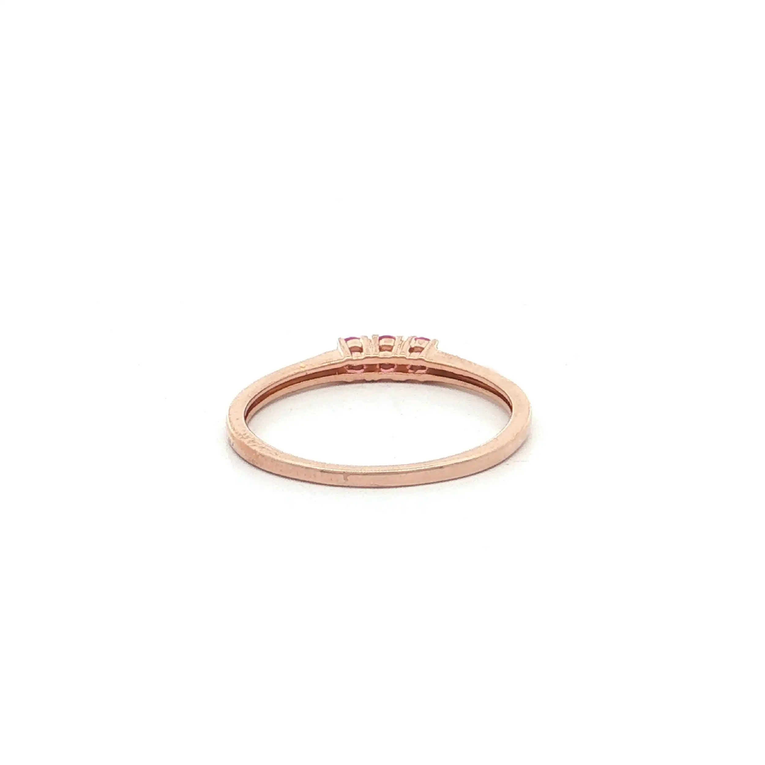 Ring Roségold mit pinken Farbsteinen