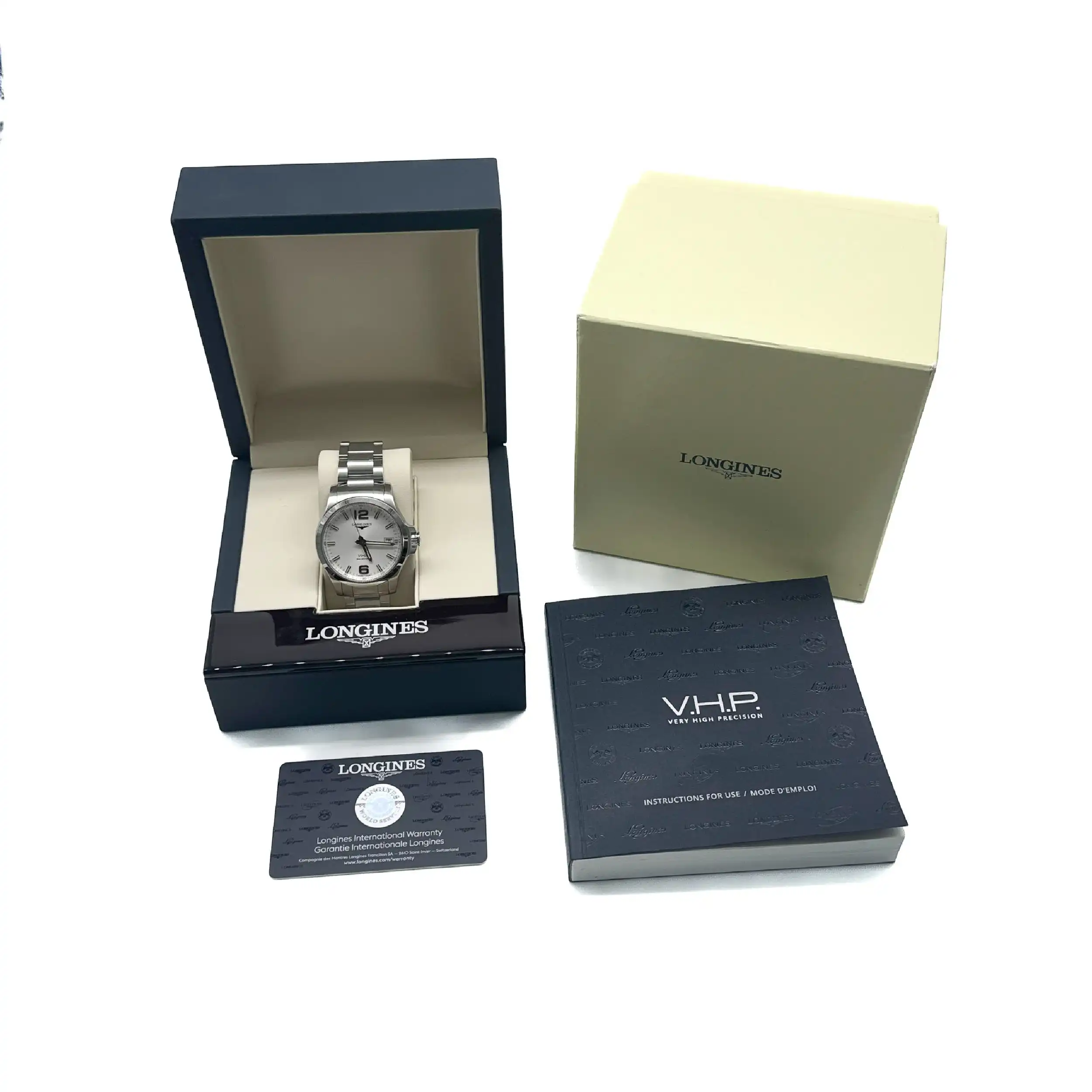 Herrenuhr Longines Conquest 34mm VHP in Box mit Papieren Herrenuhr Longines Conquest 34mm VHP in Box mit Papieren