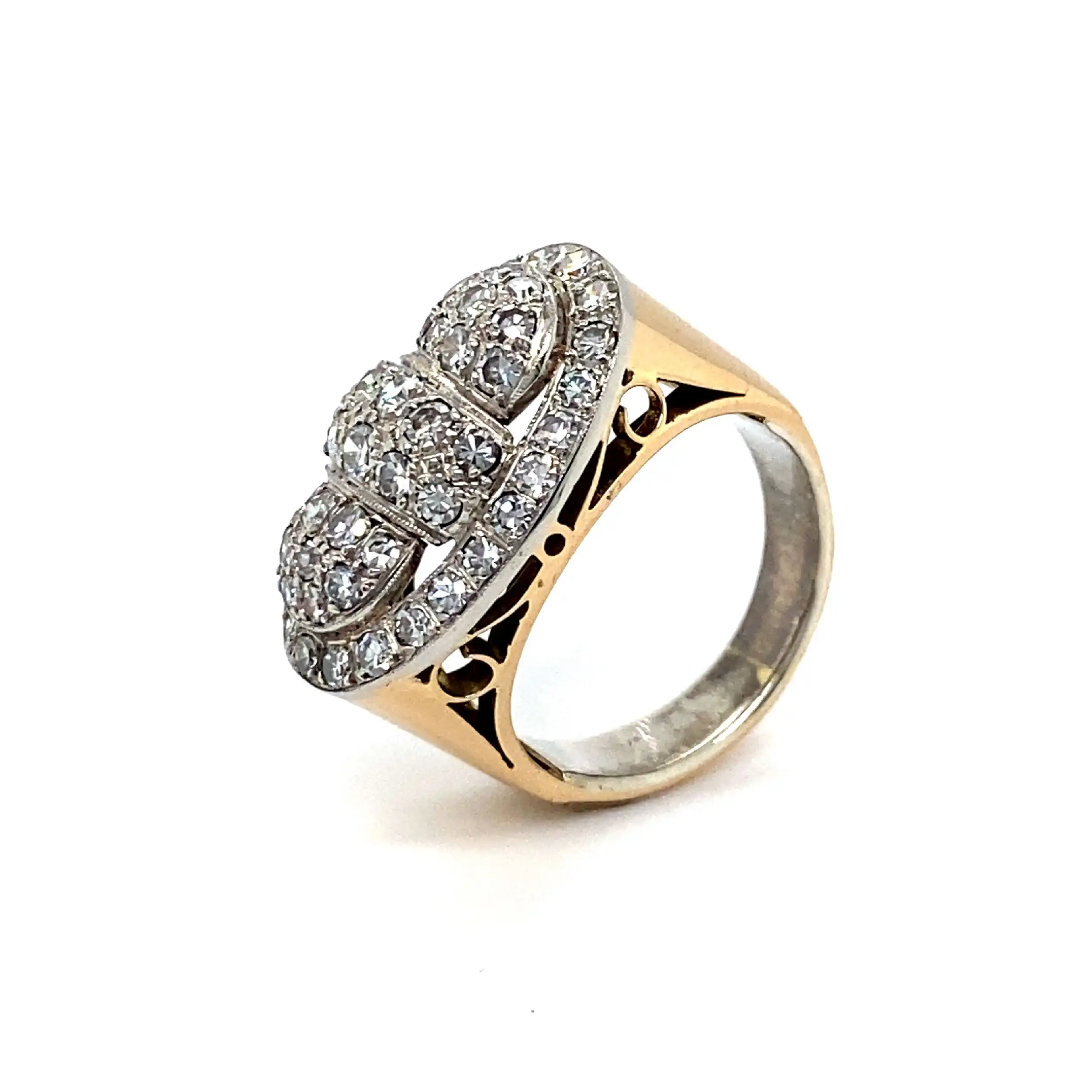 Ring Bicolor mit Diamanten insgesamt ca. 1ct. Ring Bicolor mit Diamanten insgesamt ca. 1ct.