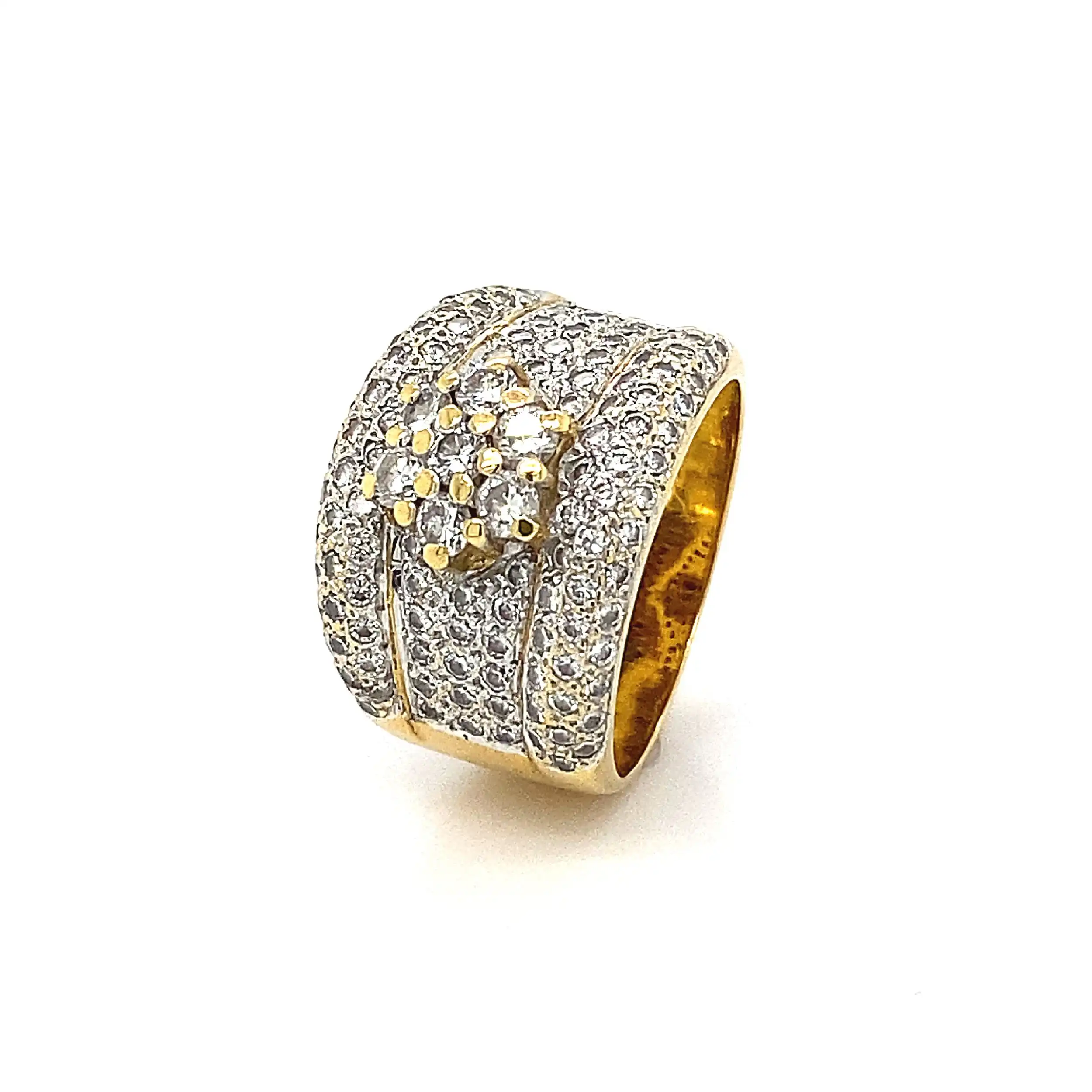 Ring Bicolor mit Brillanten in Pavéfassung Ring Bicolor mit Brillanten in Pavéfassung