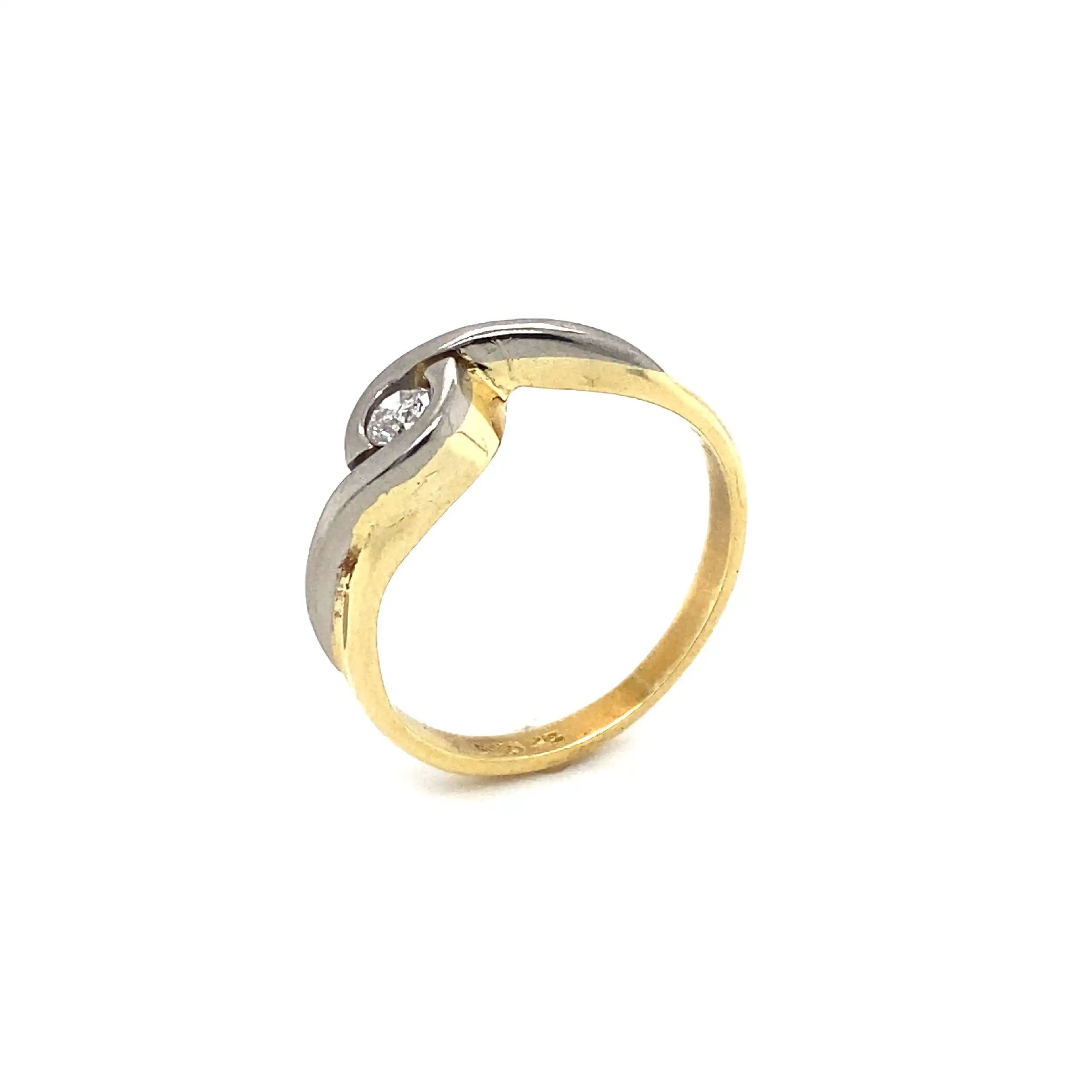 Ring Bicolor, graviert mit 0,20ct. Ring Bicolor, graviert mit 0,20ct.
