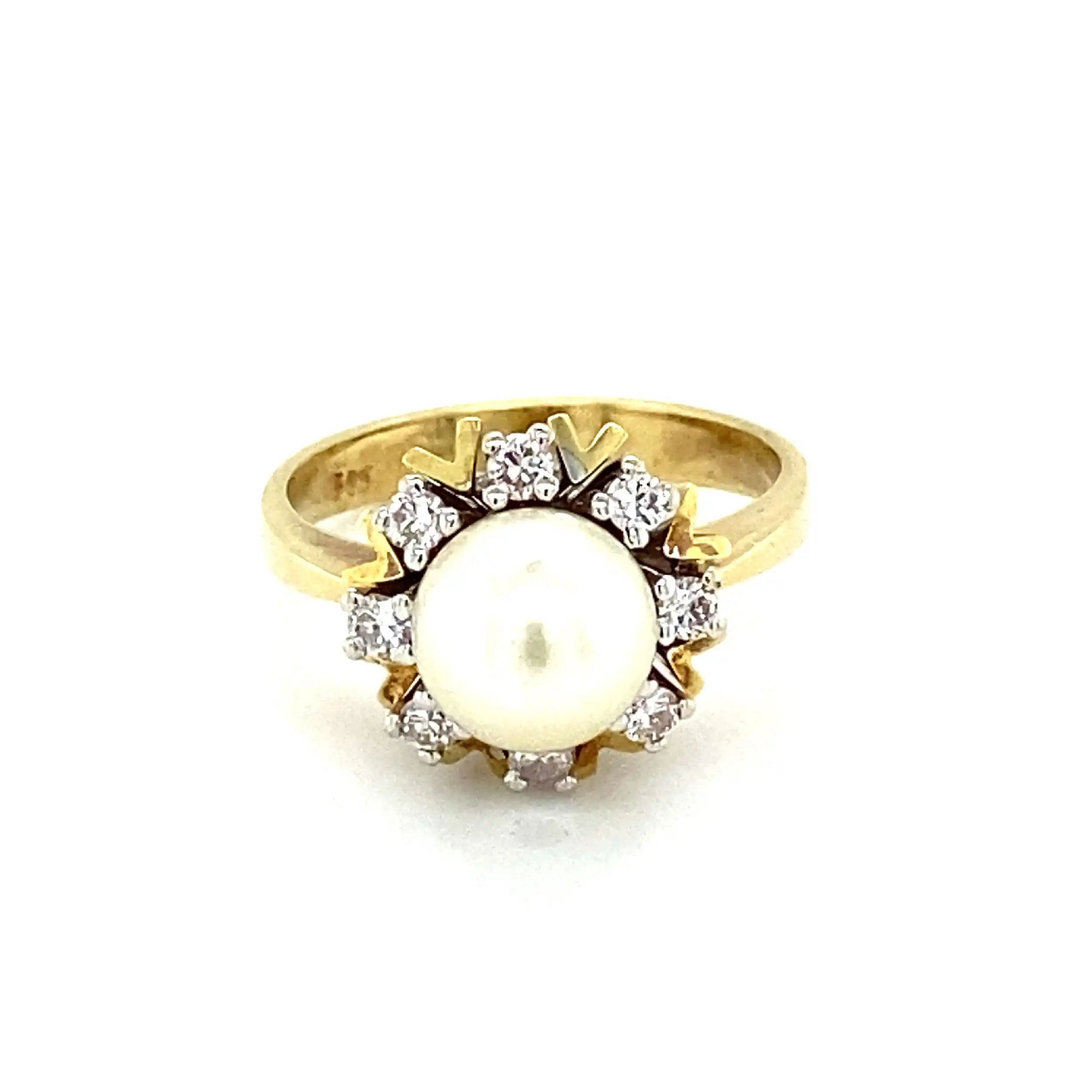 Ring Gelbgold mit Perle und Brilanten, graviert mit 0,32ct Ring Gelbgold mit Perle und Brilanten, graviert mit 0,32ct