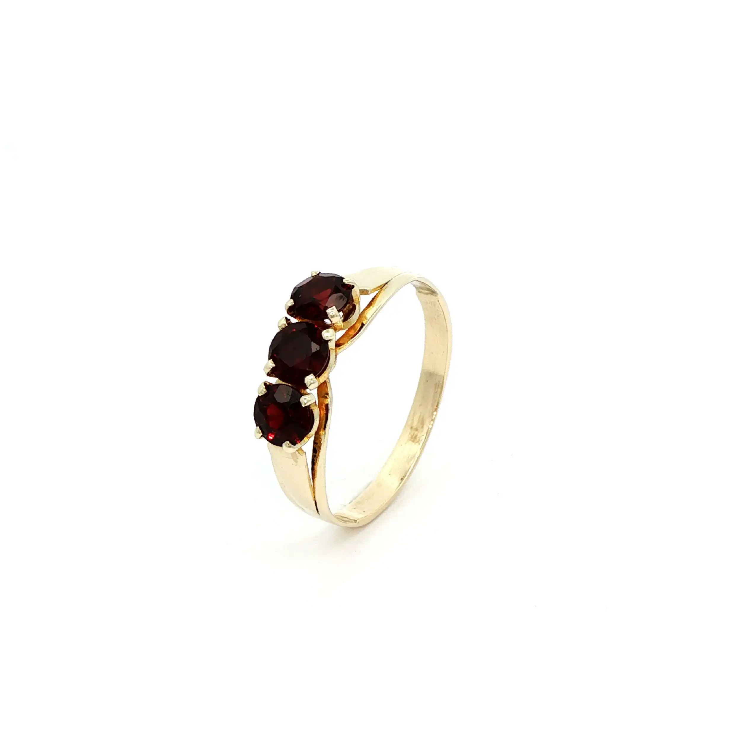 Ring Gelbgold mit Granat
