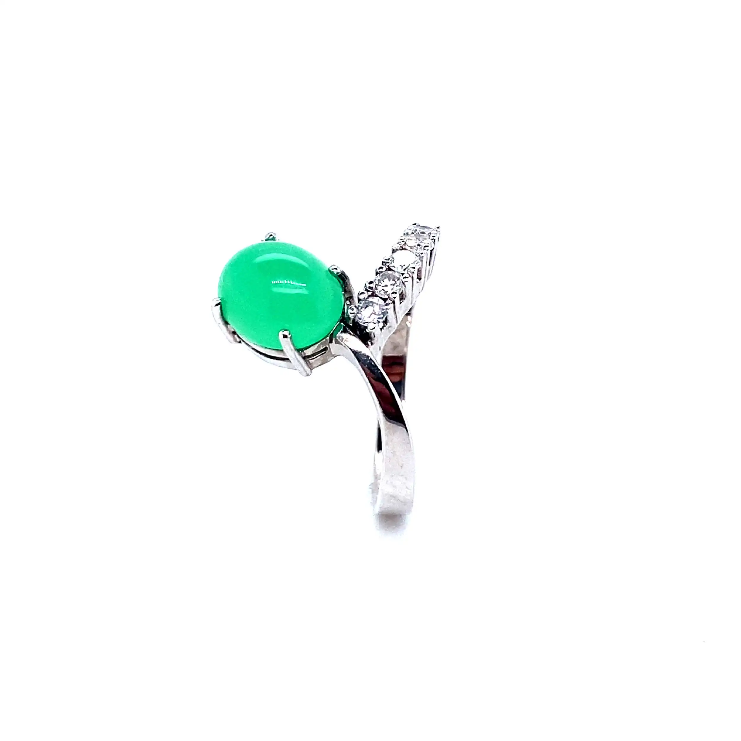 Ring Weißgold mit Jade und Brillanten