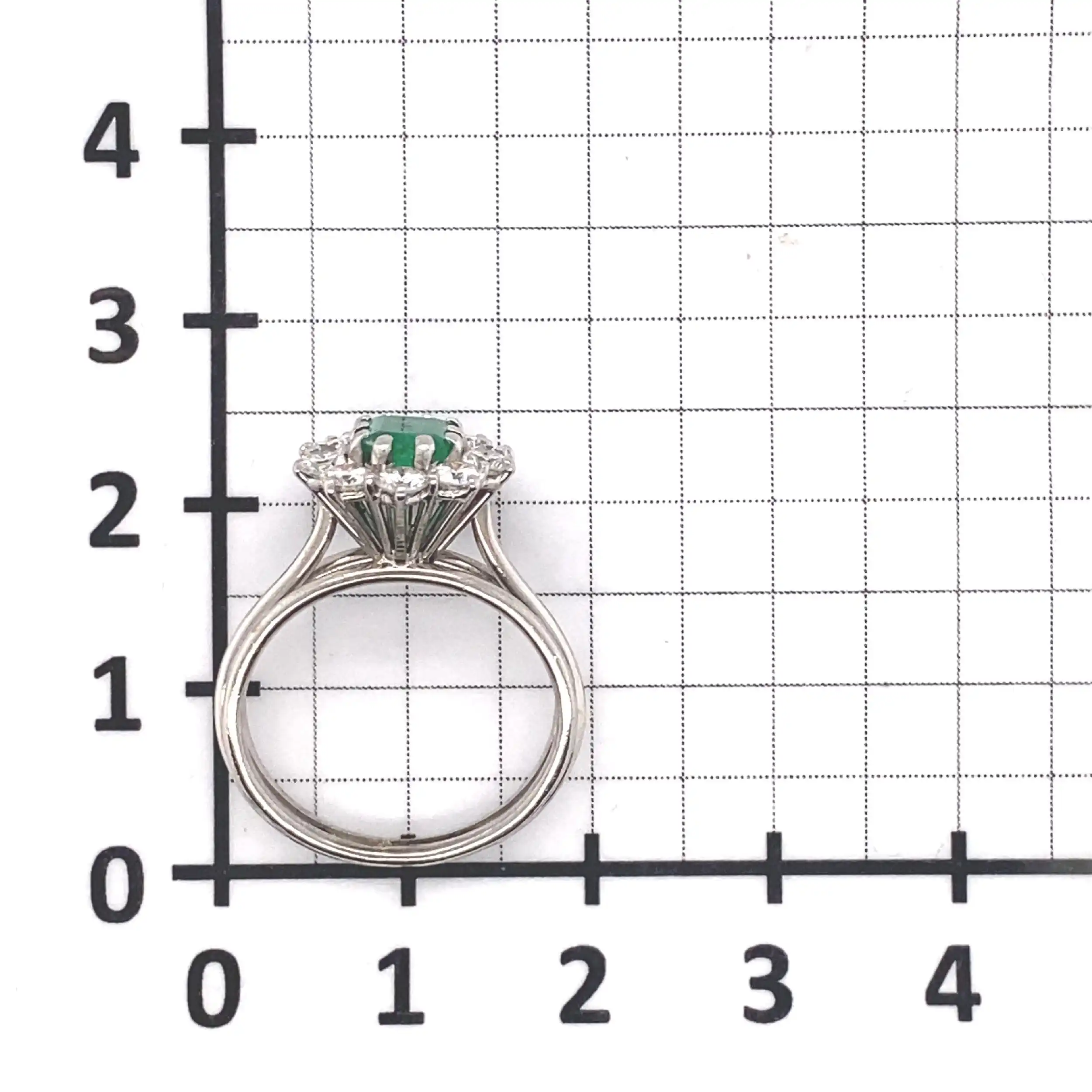 Ring Weißgold mit Brillanten und Smaragd Ring Weißgold mit Brillanten und Smaragd