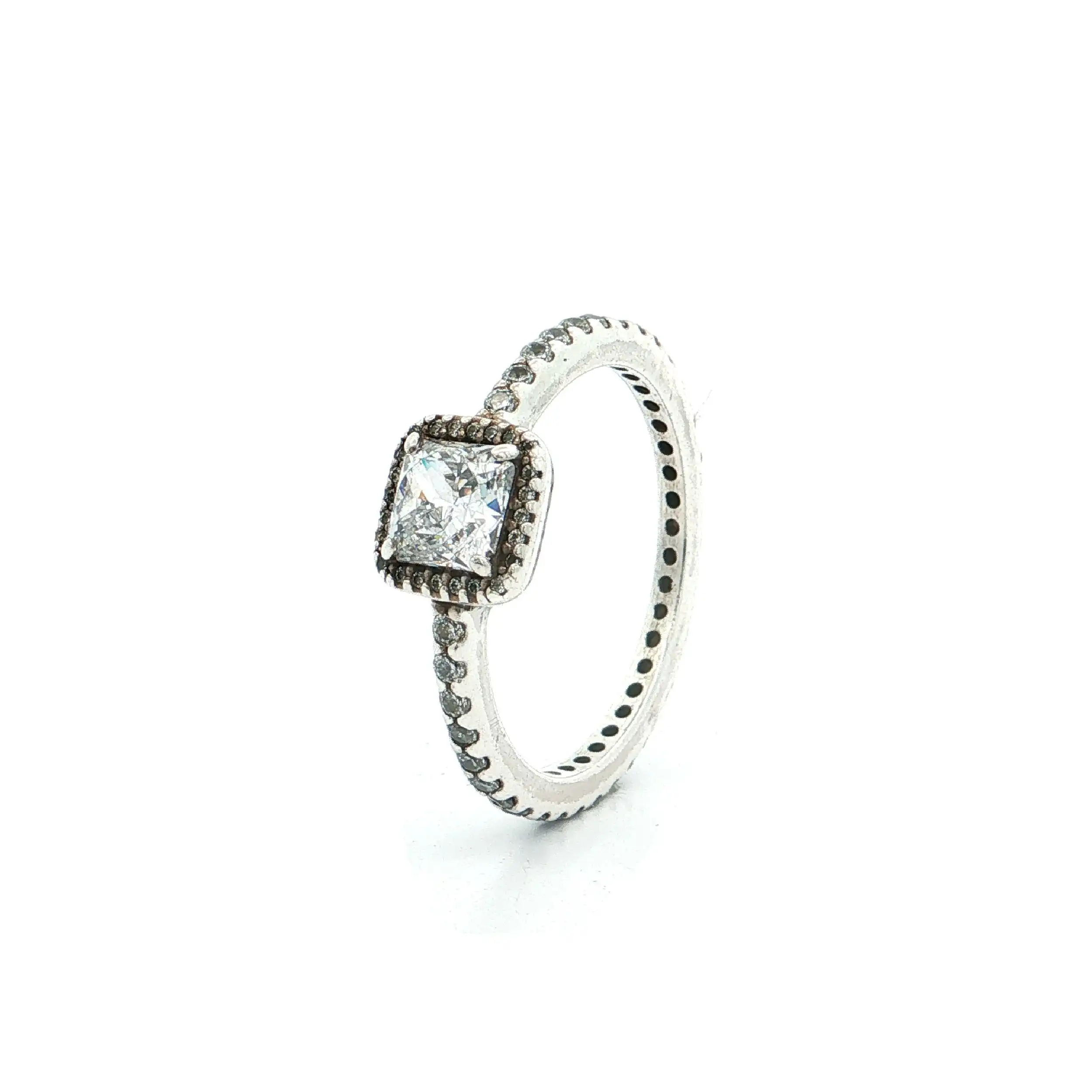 Ring Silber mit Zirkonia "Pandora" Ring Silber mit Zirkonia "Pandora"