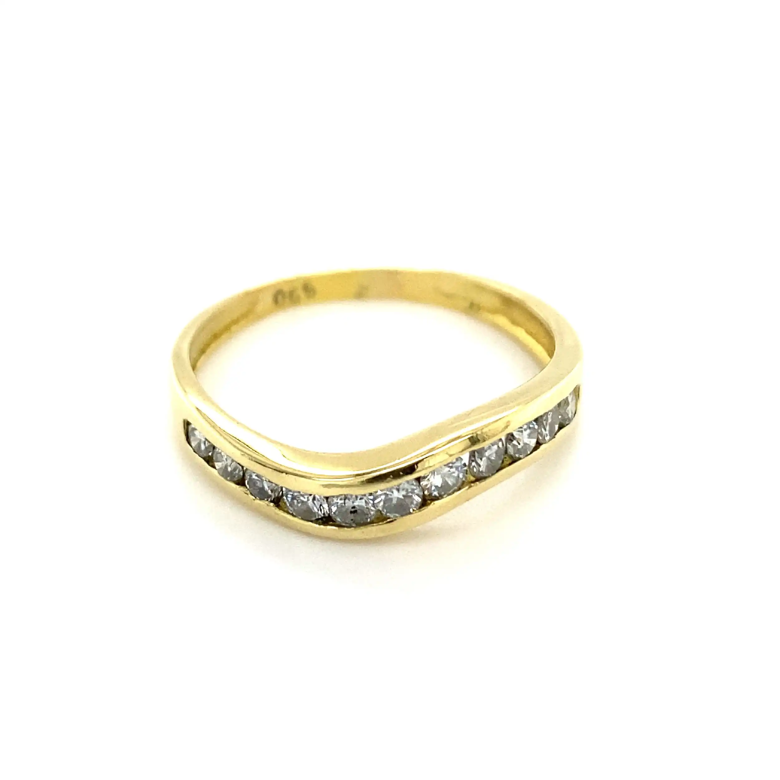Ring Gelbgold mit Brillanten, graviert mit 0,55ct. Ring Gelbgold mit Brillanten, graviert mit 0,55ct.