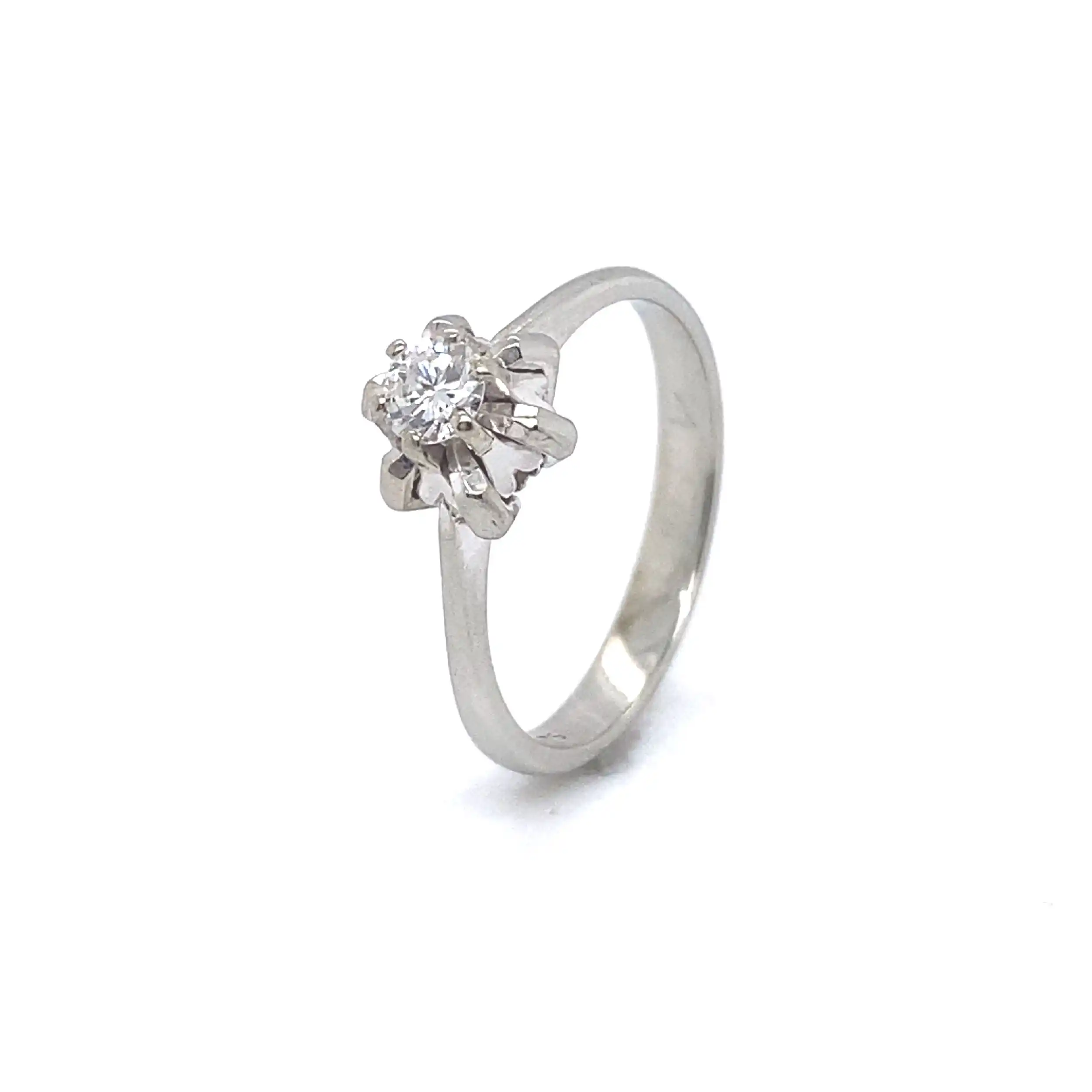 Ring Weißgold mit Brillant Ring Weißgold mit Brillant