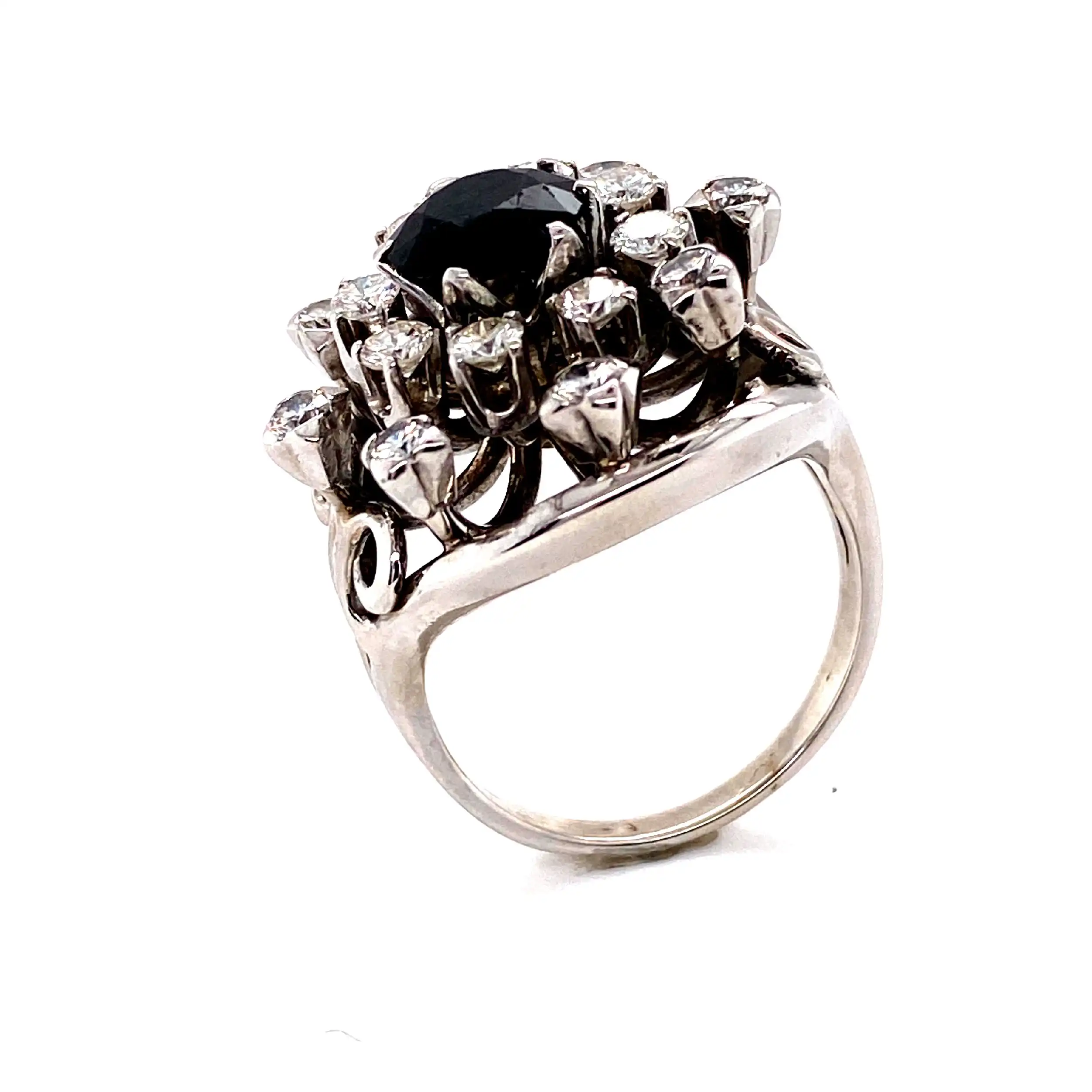 Ring Weißgold mit Saphir und Brillanten Ring Weißgold mit Saphir und Brillanten