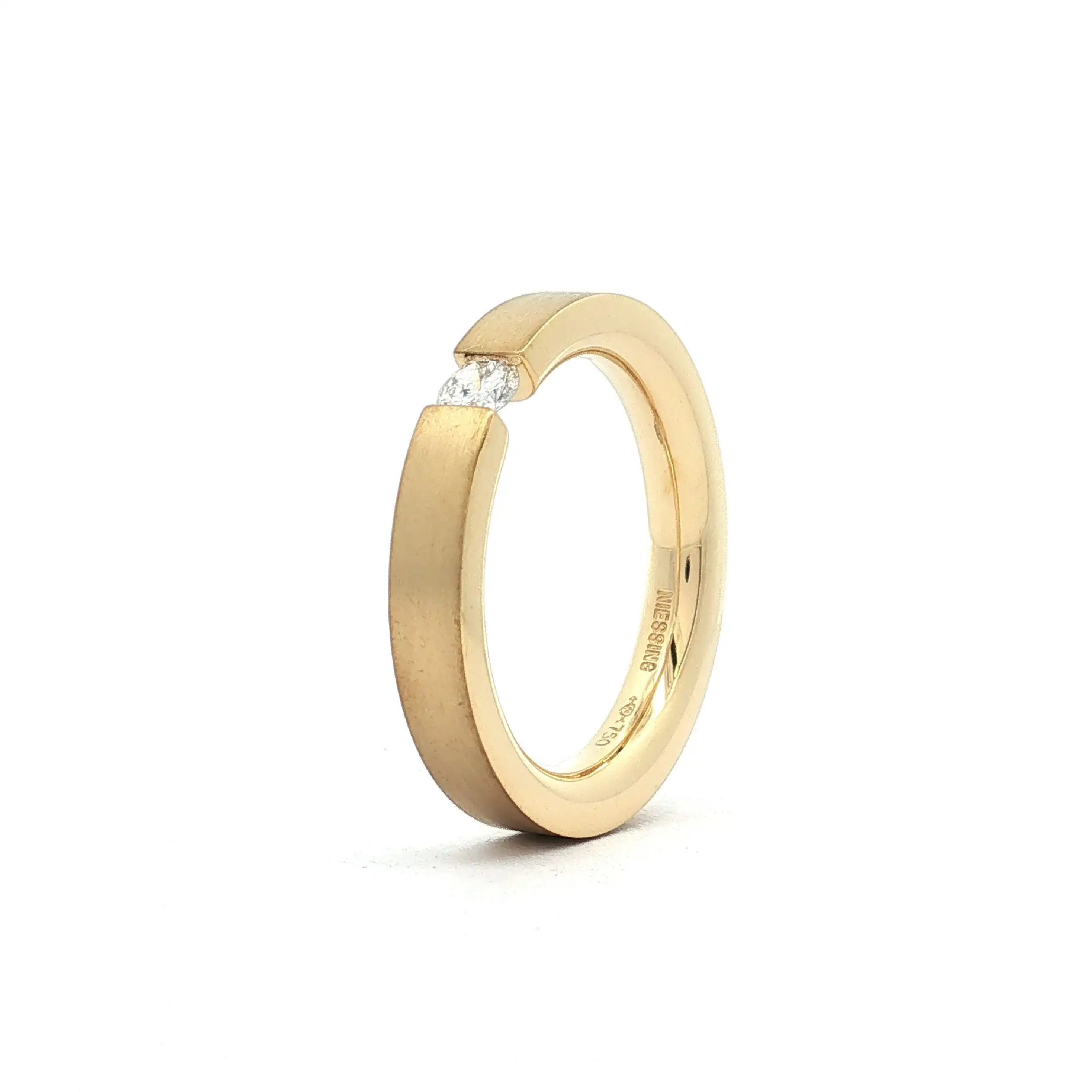 Spannring Gelbgold Niessing flach mit Brillant Solitär Spannring Gelbgold Niessing flach mit Brillant Solitär