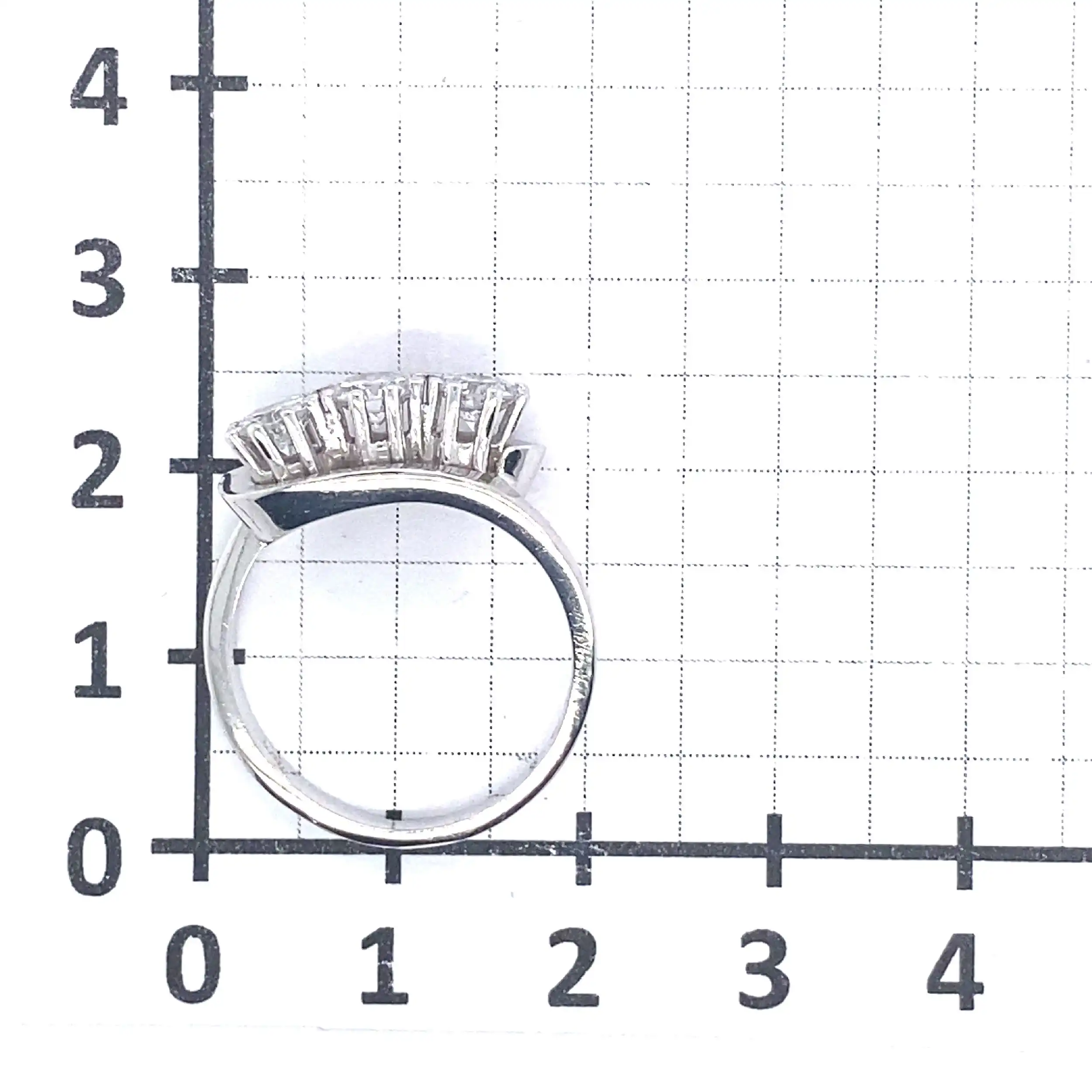Ring Weißgold mit 3 Brillanten Ring Weißgold mit 3 Brillanten