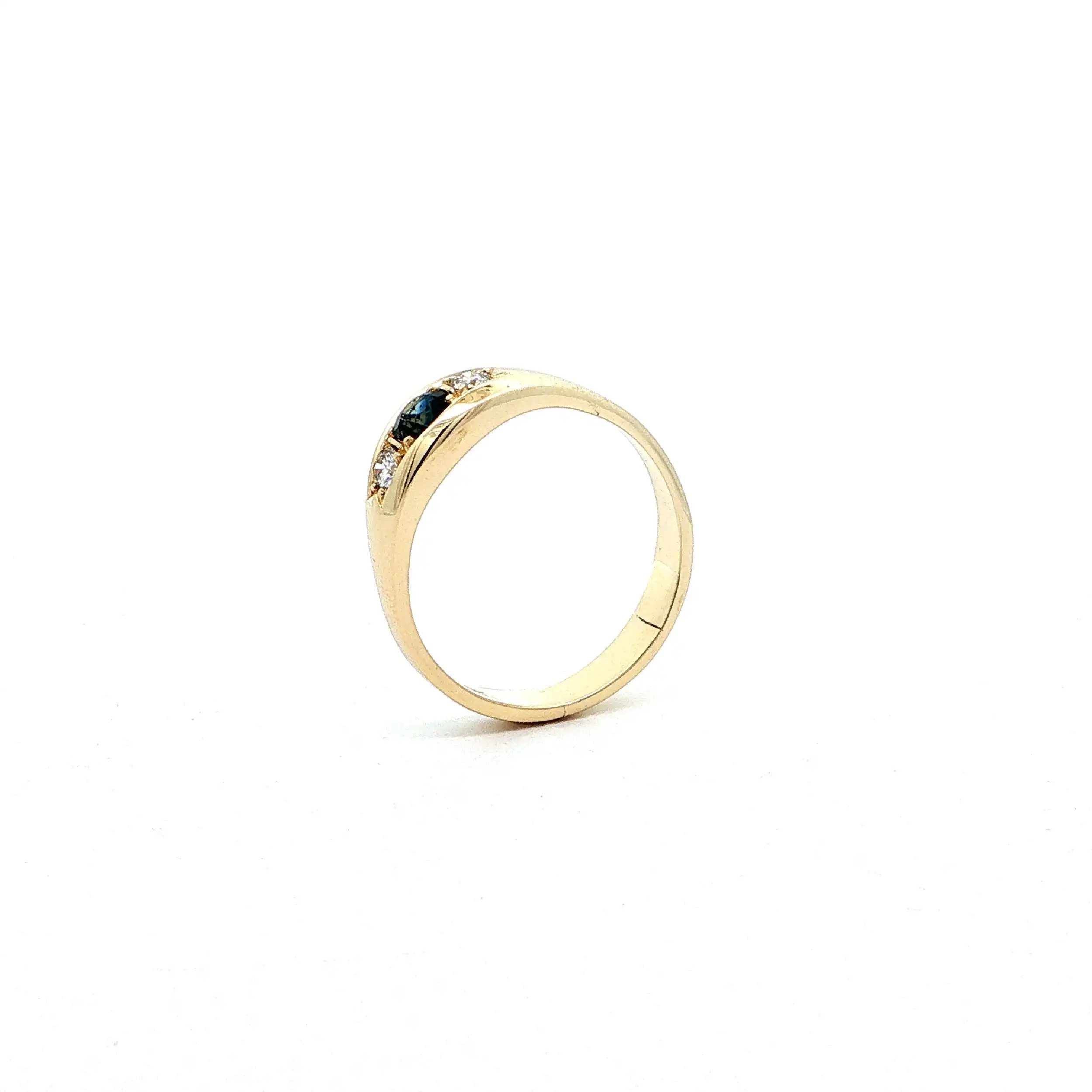 Ring Gelbgold mit Saphir & Brillanten Ring Gelbgold mit Saphir & Brillanten