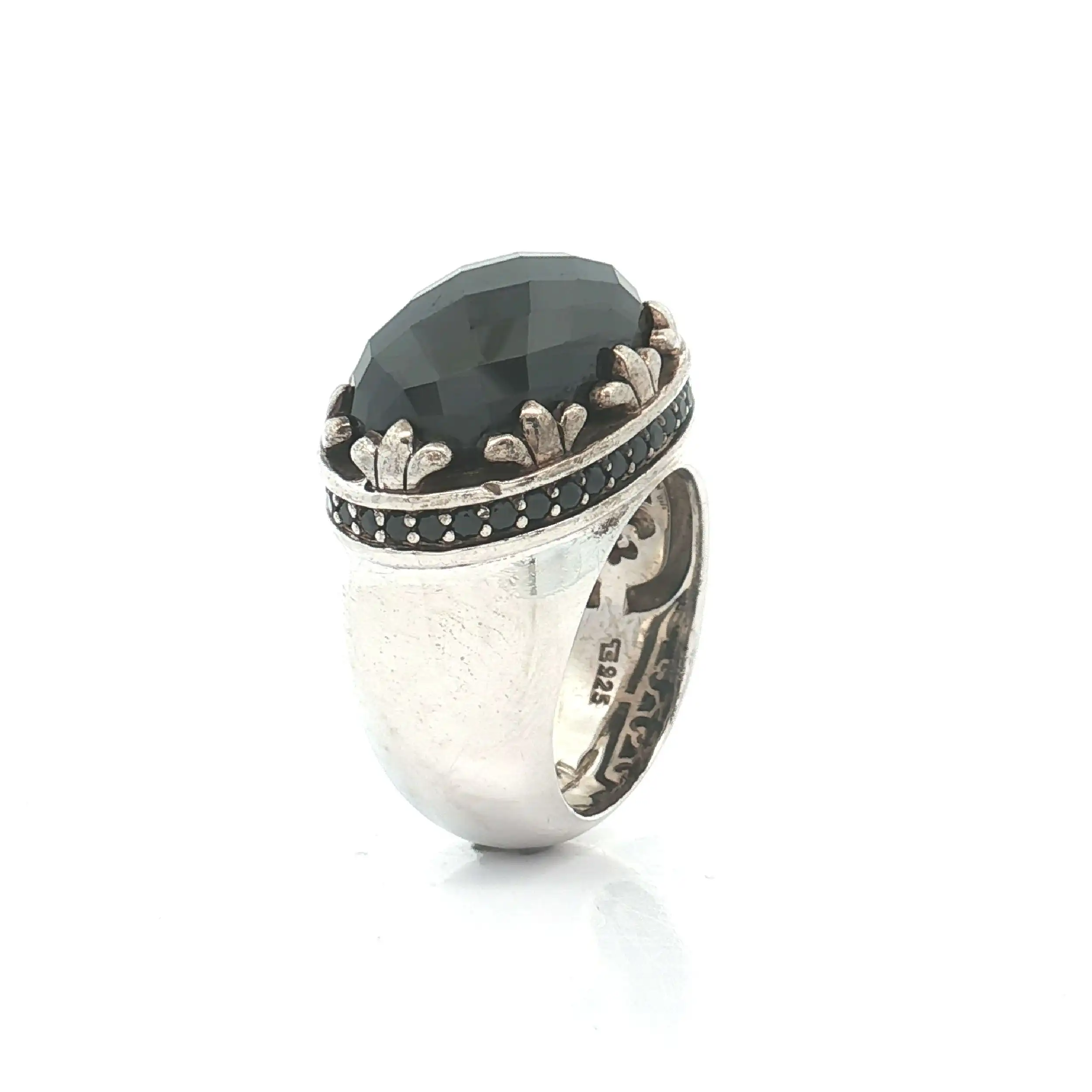 Ring Thomas Sabo mit schwarzem Stein Ring Thomas Sabo mit schwarzem Stein