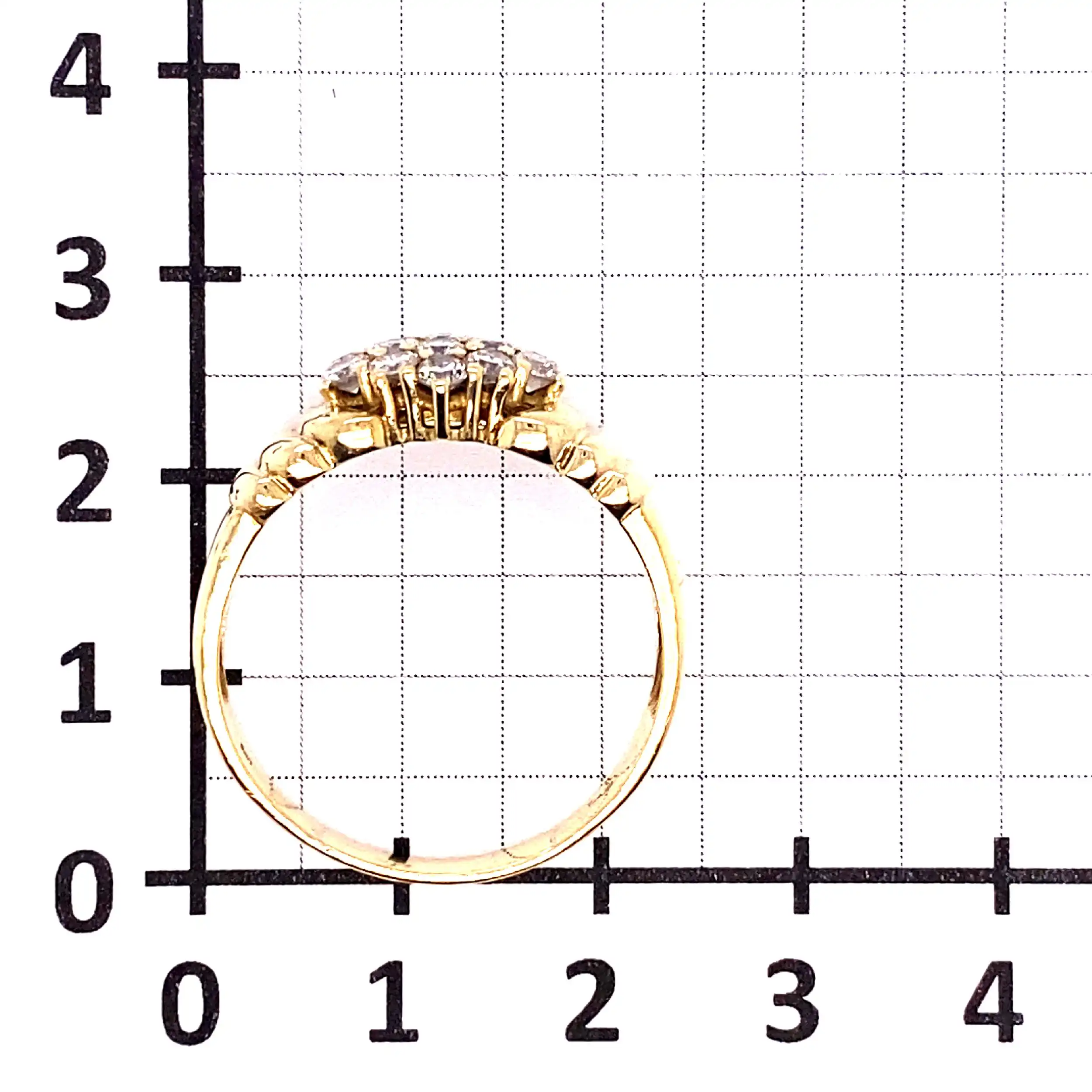 Ring Gelbgold mit 14 Brillanten, graviert mit 1,0ct. Ring Gelbgold mit 14 Brillanten, graviert mit 1,0ct.