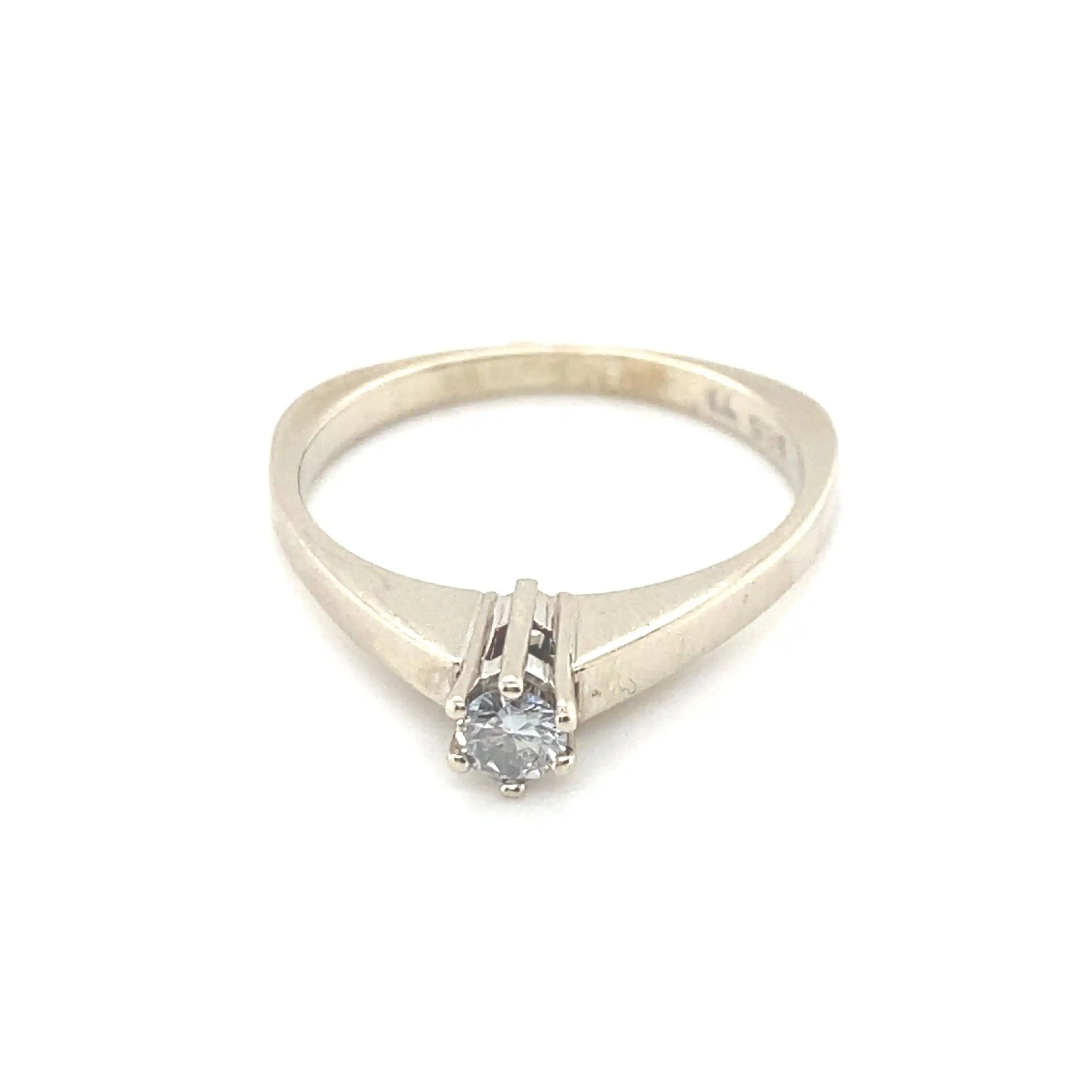 Ring Weißgold mit Solitär Brillant Ring Weißgold mit Solitär Brillant