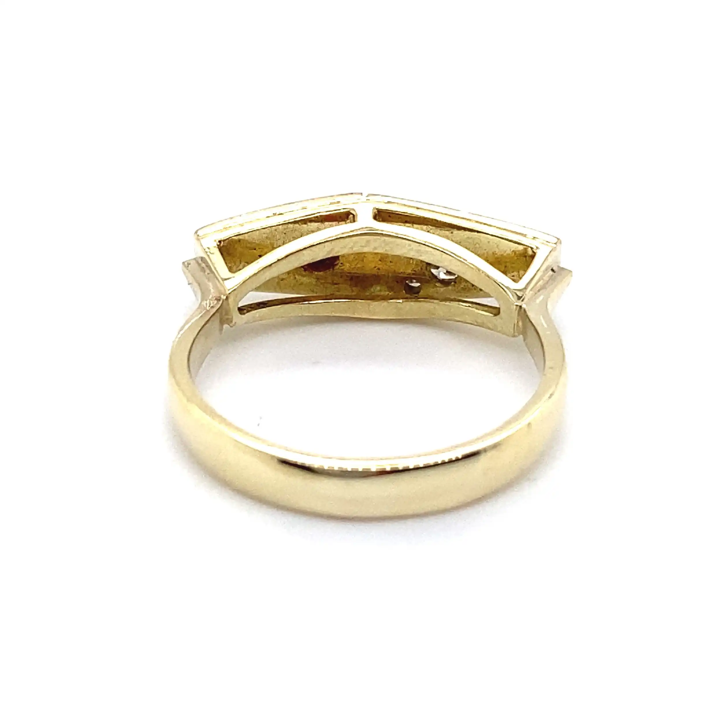 Ring Bicolor mit Rubin, Brillanten und Diamanten Ring Bicolor mit Rubin, Brillanten und Diamanten