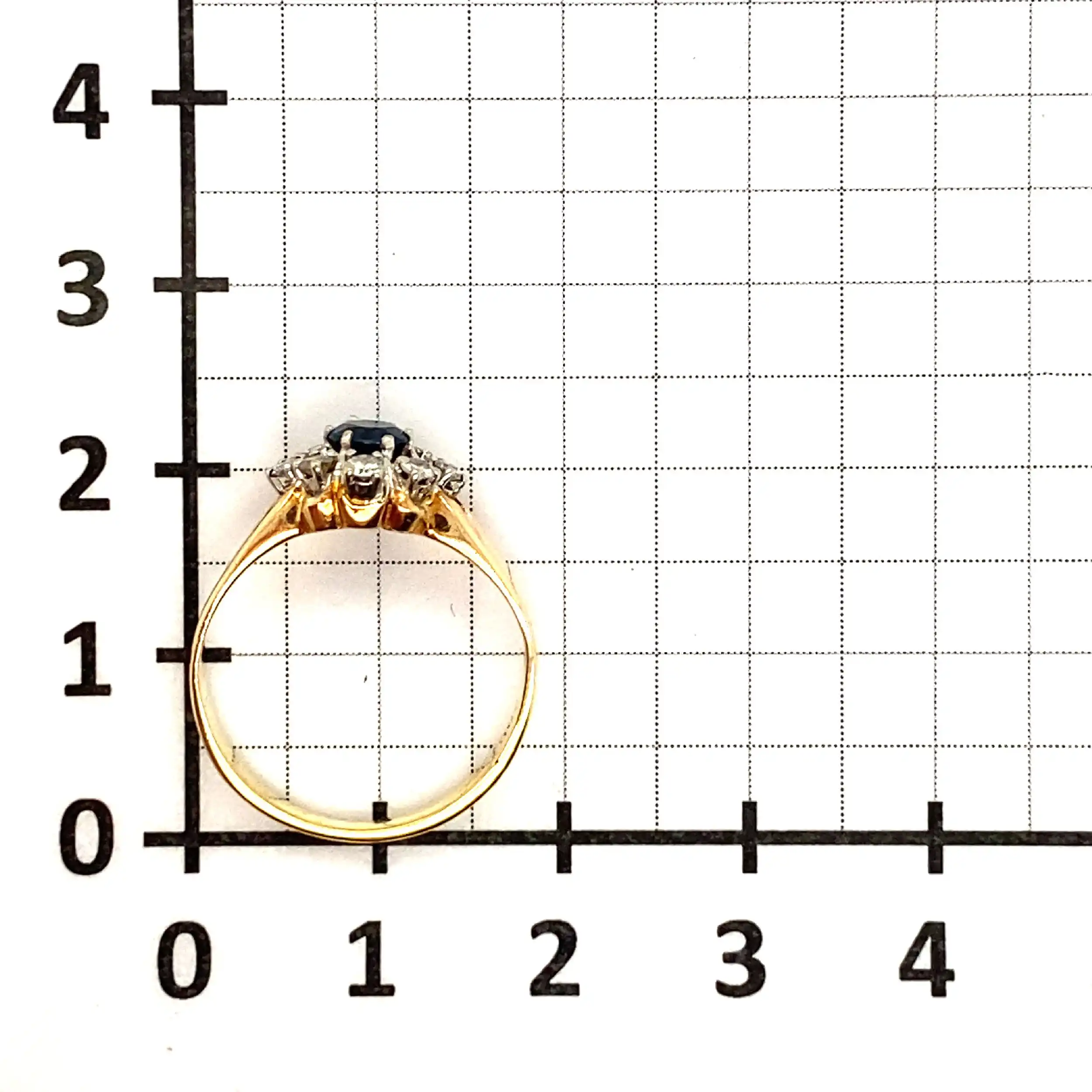 Ring Gelbgold mit Brillanten und Saphir