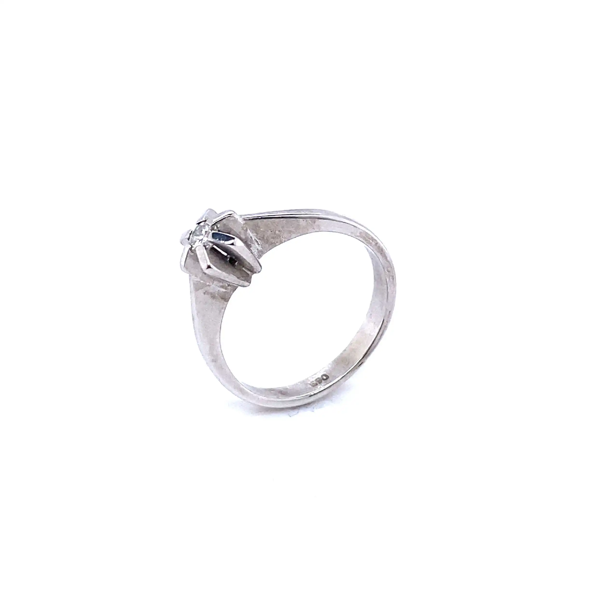 Ring Weißgold mit Brillant Ring Weißgold mit Brillant