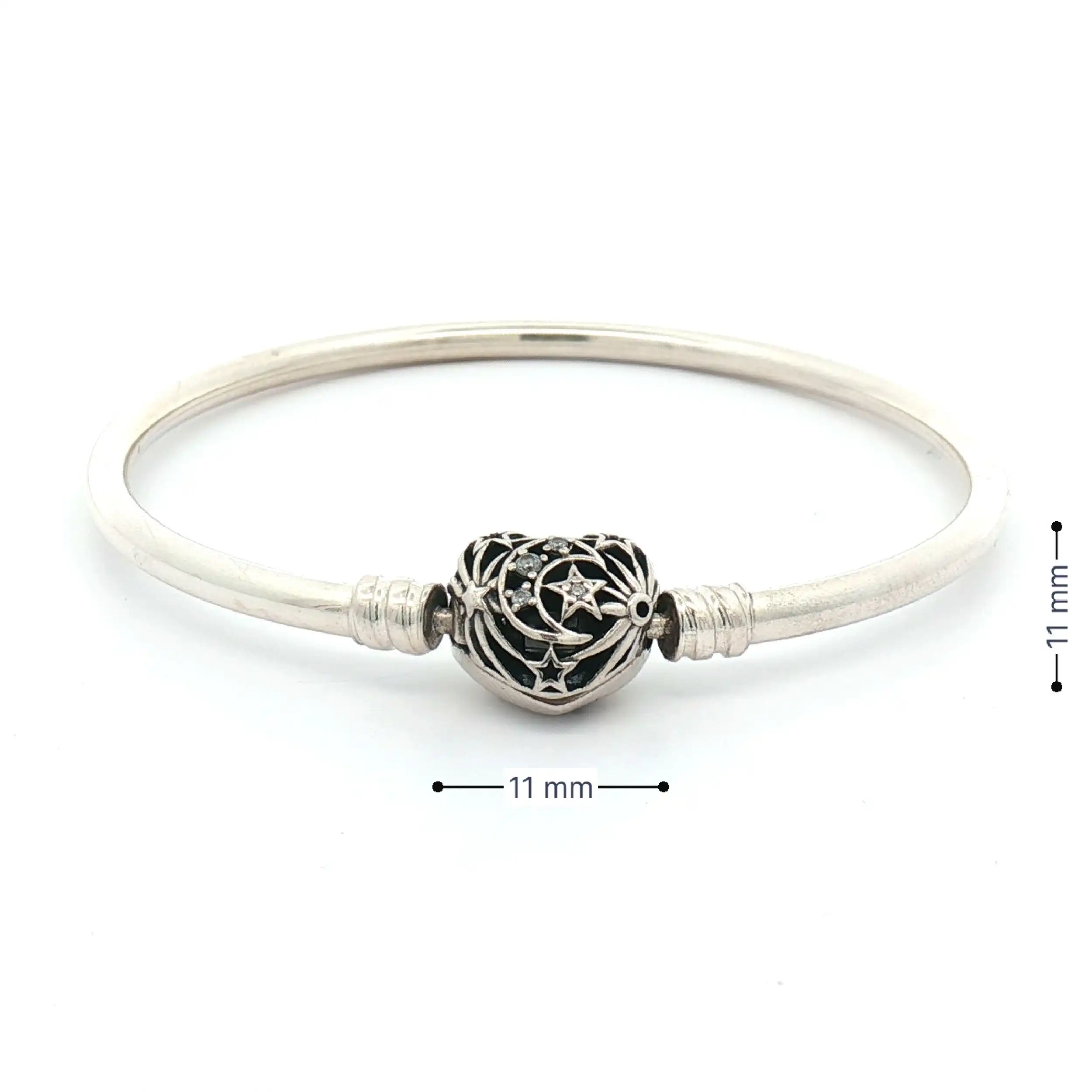 Armreif Silber mit Herzverschluss und Zirkonia Armreif Silber mit Herzverschluss und Zirkonia
