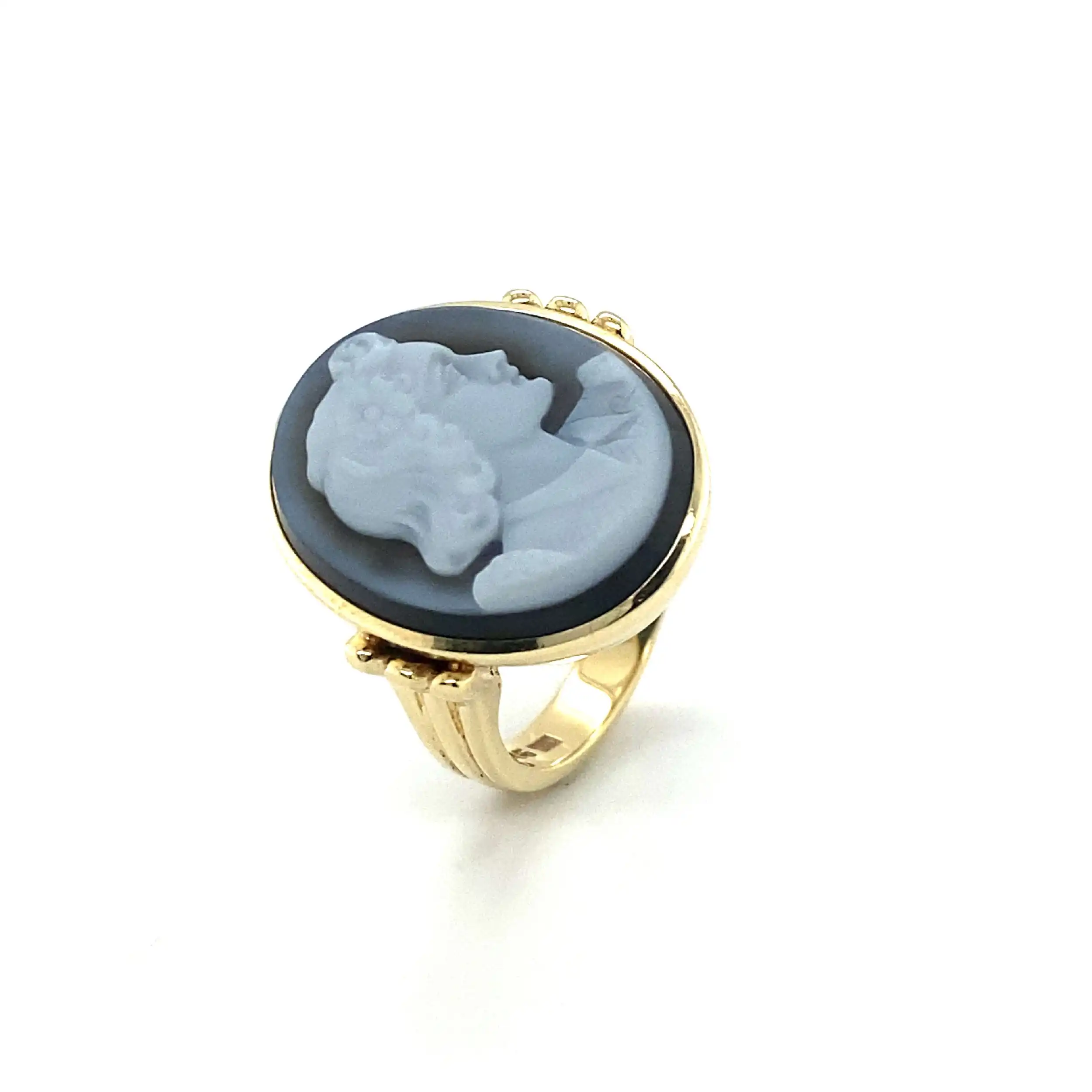 Ring Gelbgold mit Gemme