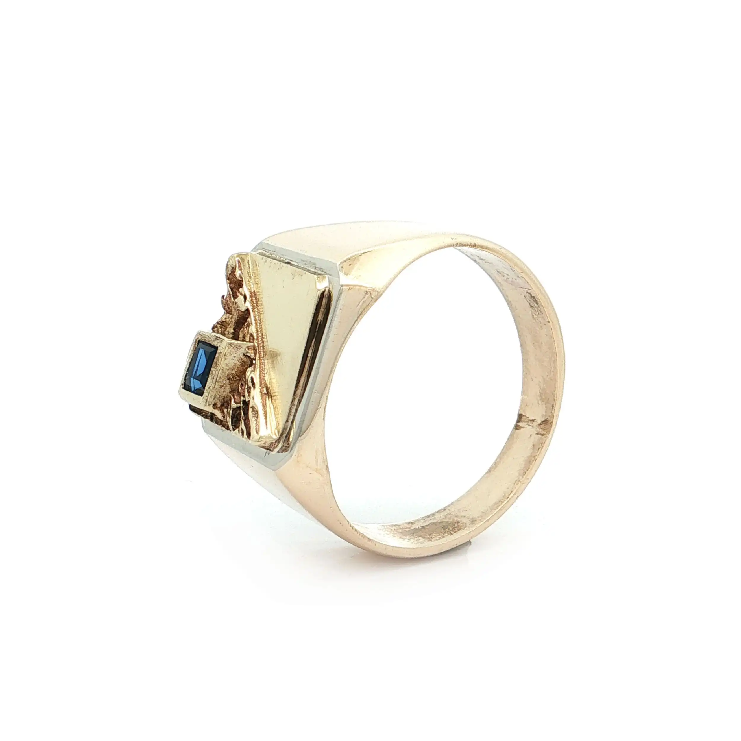Ring Gelbgold mit blauem Farbstein Ring Gelbgold mit blauem Farbstein
