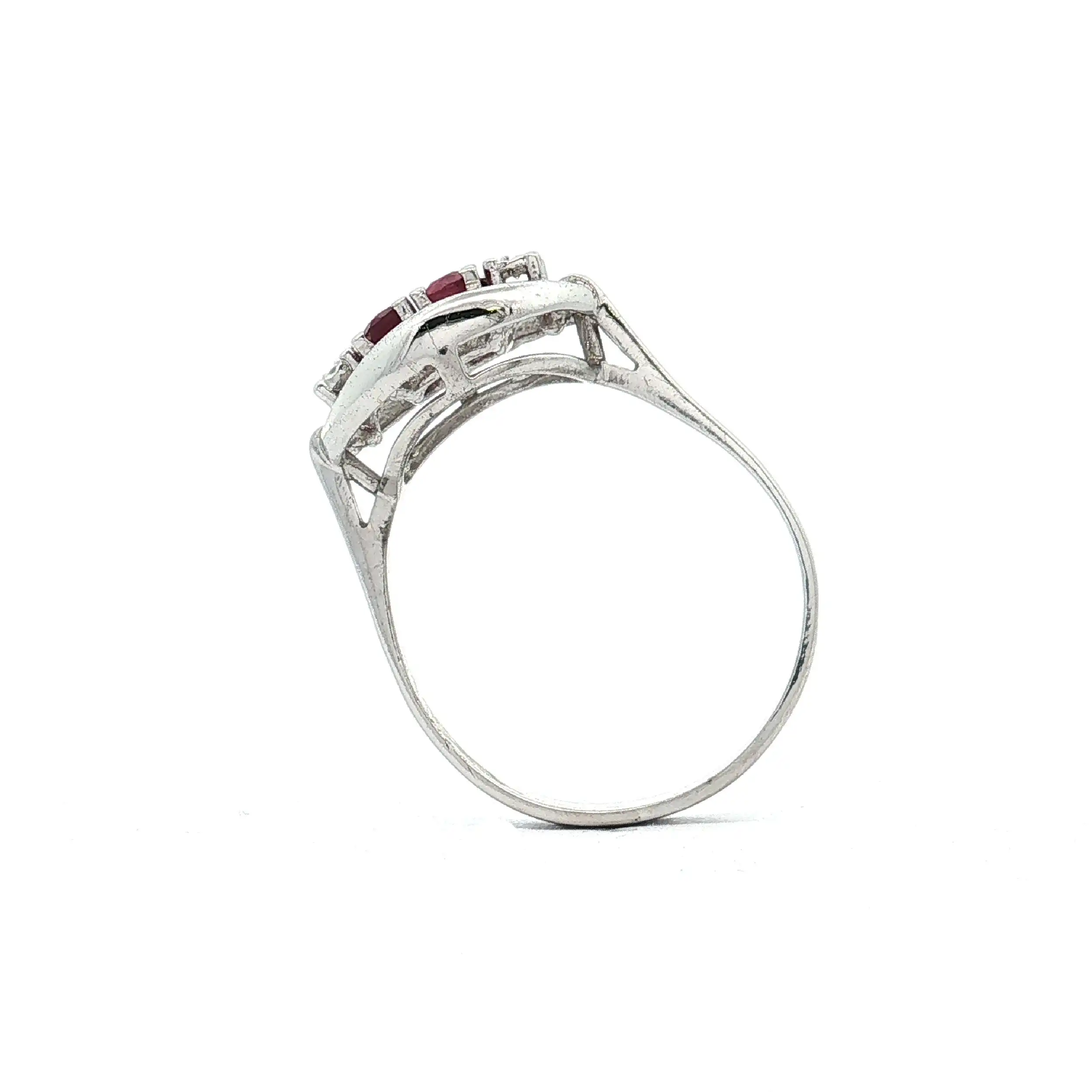 Ring Weißgold mit Rubinen und Diamanten