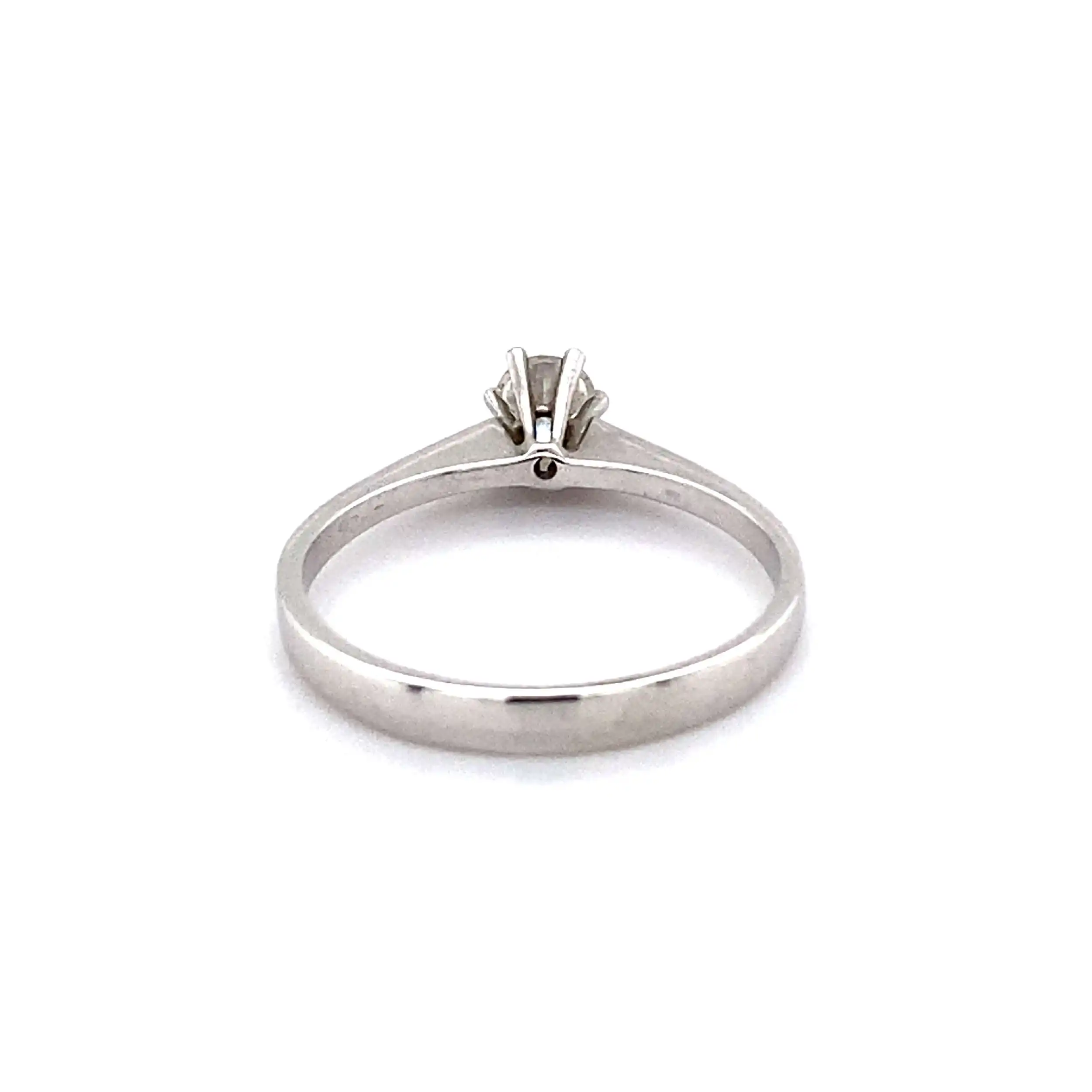 Ring Weißgold mit Brillant Ring Weißgold mit Brillant
