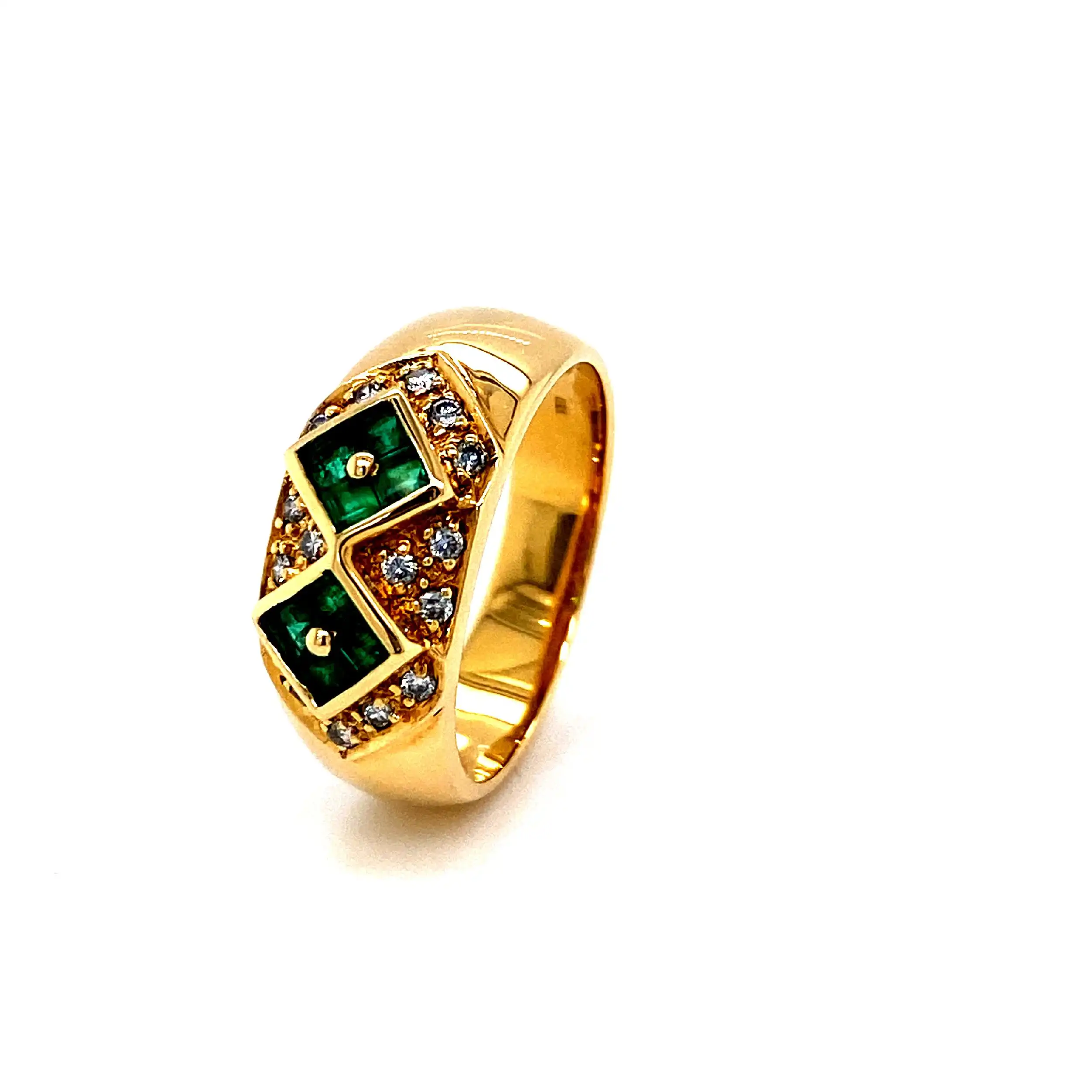 Ring Gelbgold mit Brillanten und Smaragd Ring Gelbgold mit Brillanten und Smaragd