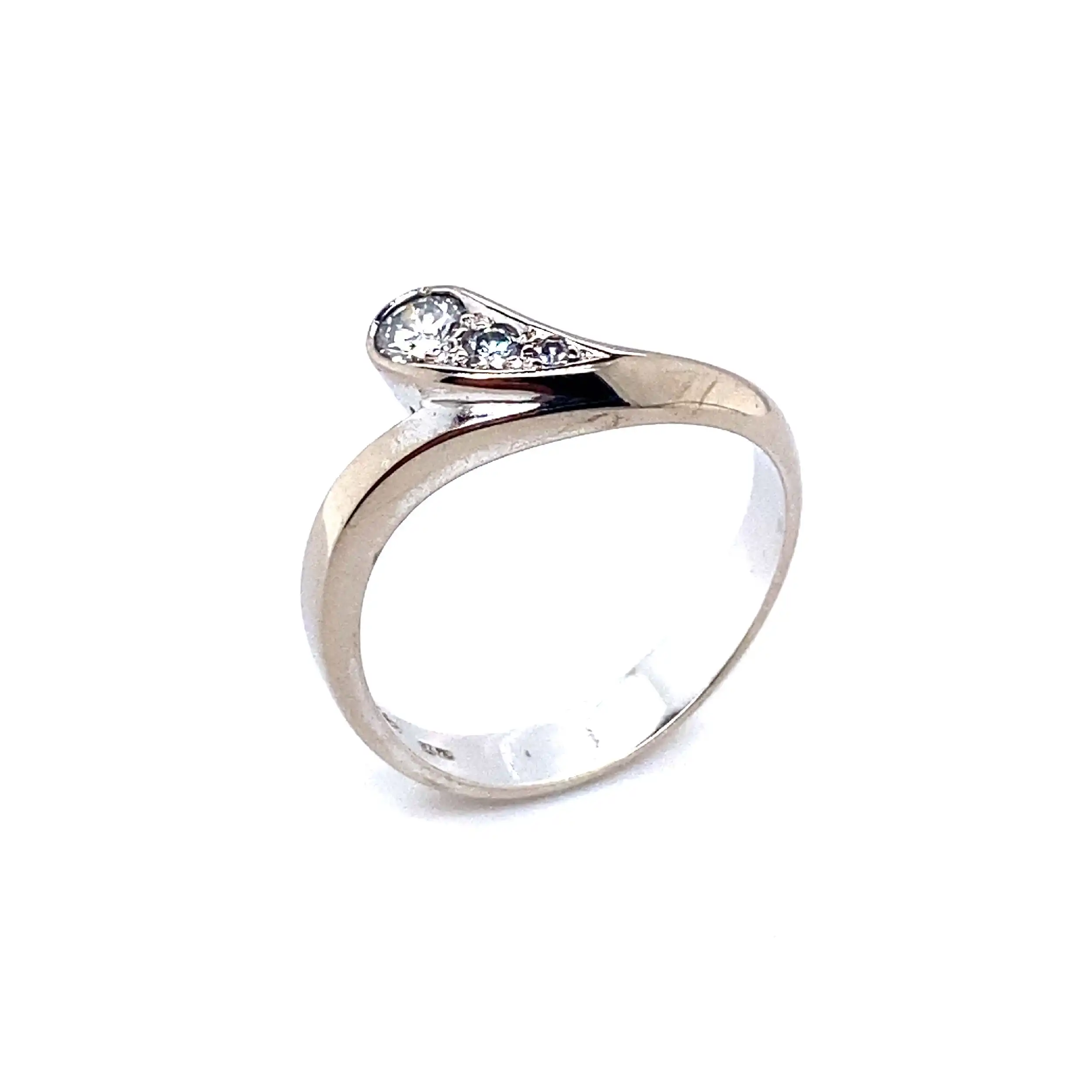 Ring Weißgold mit Brillanten und Diamant