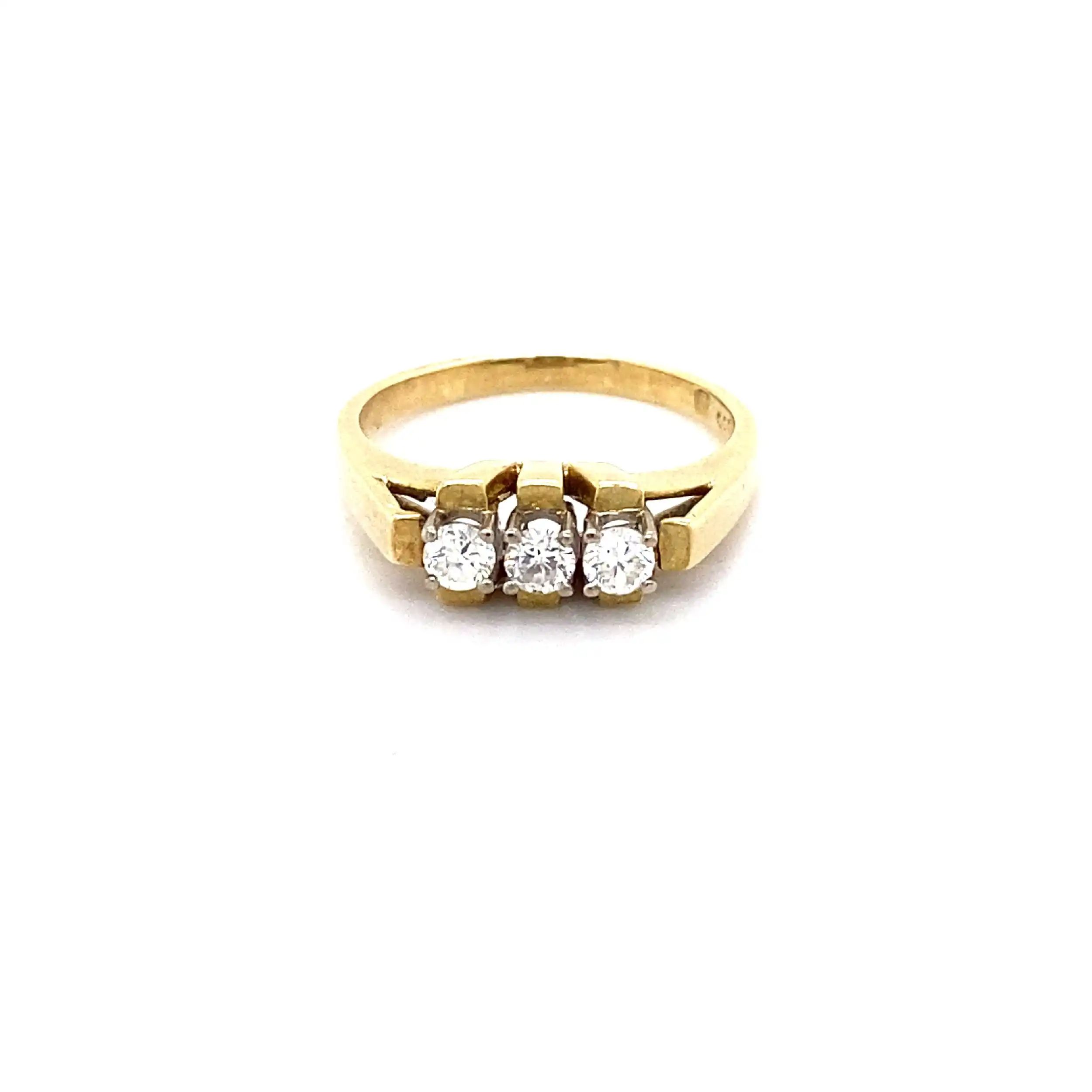 Ring Gelbgold mit Brillanten Ring Gelbgold mit Brillanten