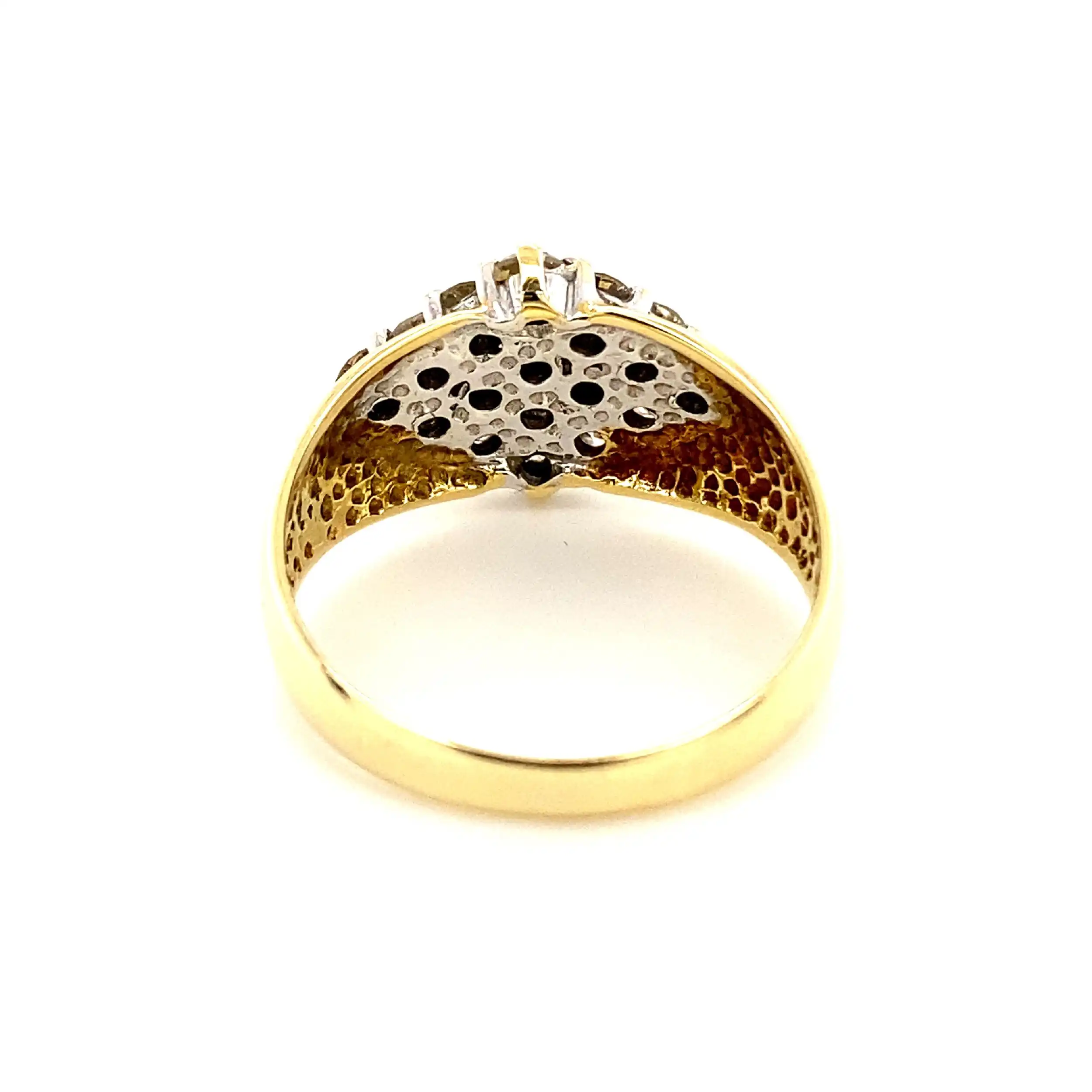 Ring Gelbgold mit Brillanten, graviert mit 1.30ct Ring Gelbgold mit Brillanten, graviert mit 1.30ct