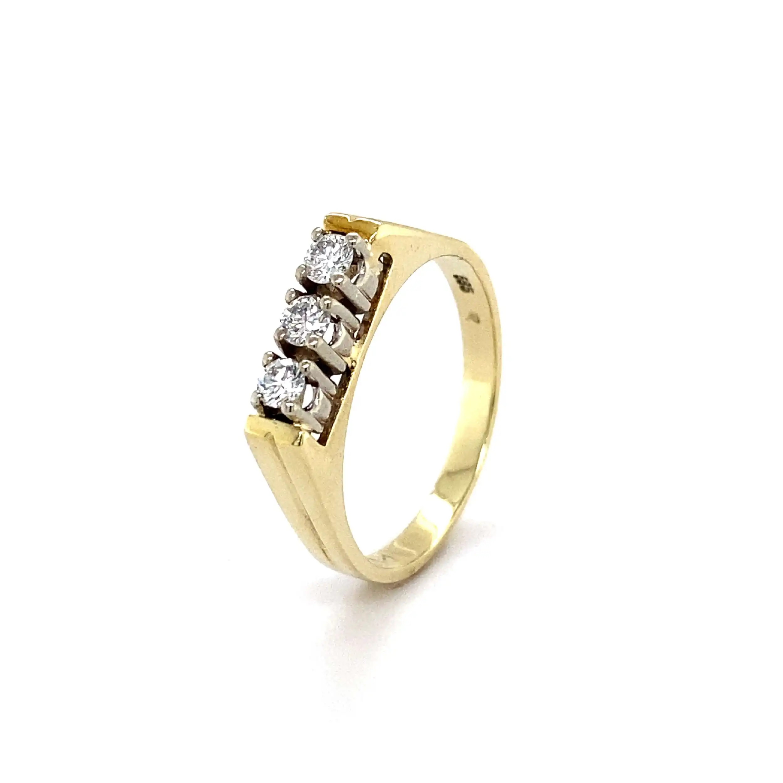 Ring Gelbgold mit Brillanten Ring Gelbgold mit Brillanten