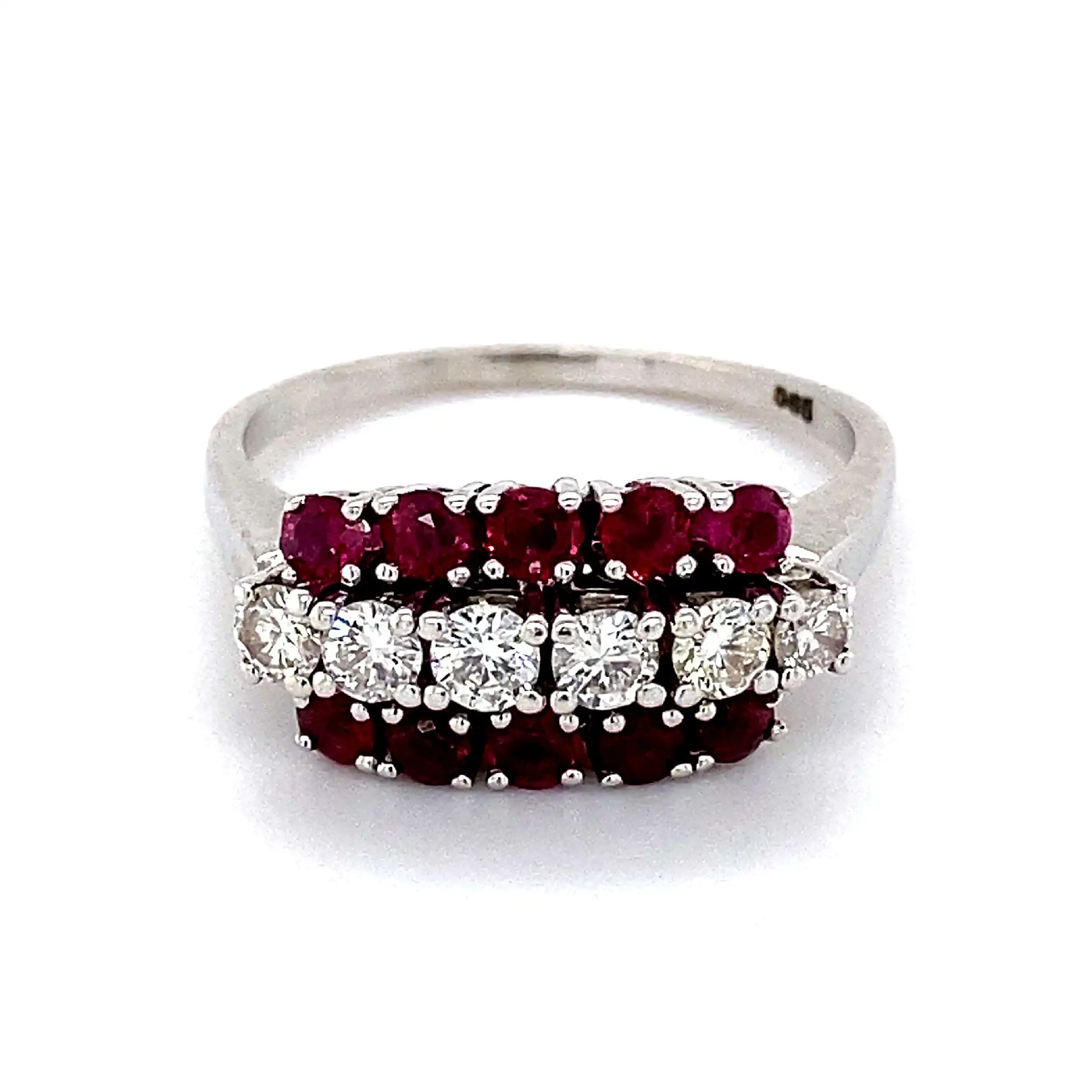 Ring Weißgold mit Rubinen und Brillanten Ring Weißgold mit Rubinen und Brillanten