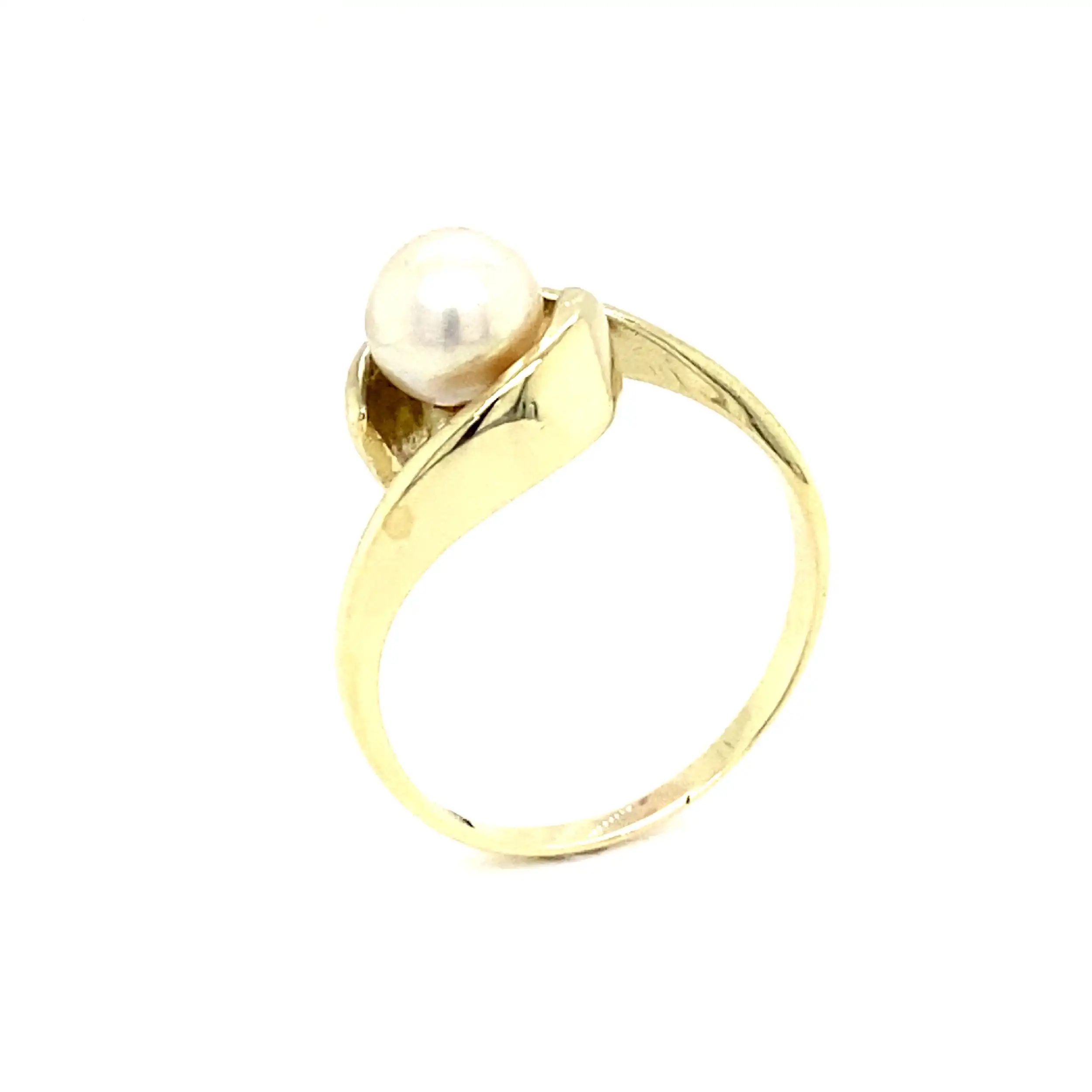 Ring Gelbgold mit Perle Ring Gelbgold mit Perle