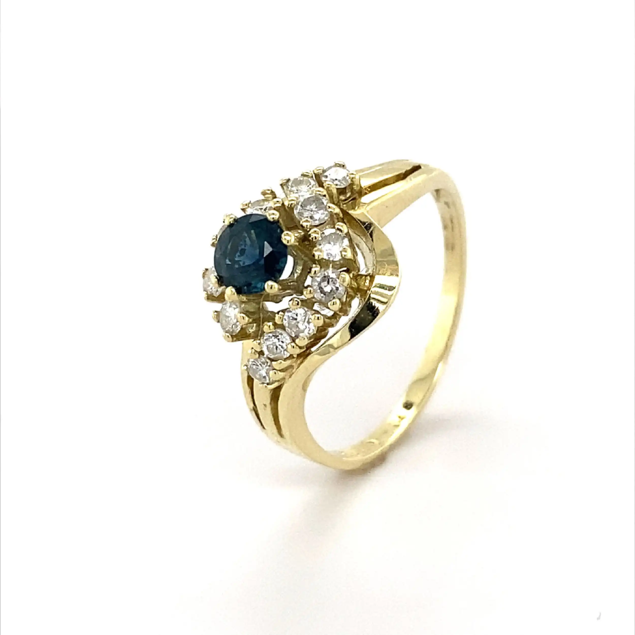 Ring Gelbgold mit Saphir und Brillanten Ring Gelbgold mit Saphir und Brillanten