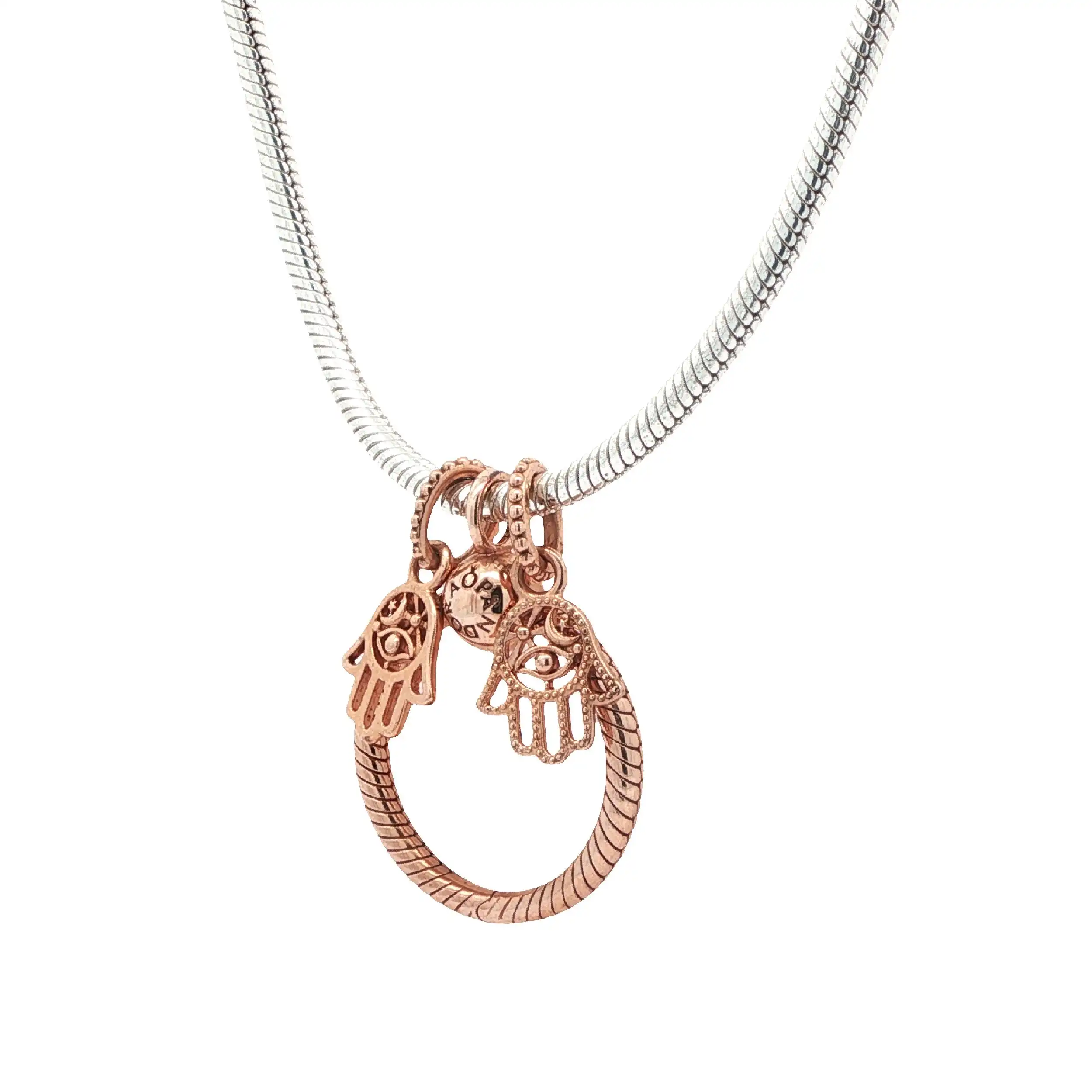 Pandora Collier mit Anhänger und Charms Pandora Collier mit Anhänger und Charms